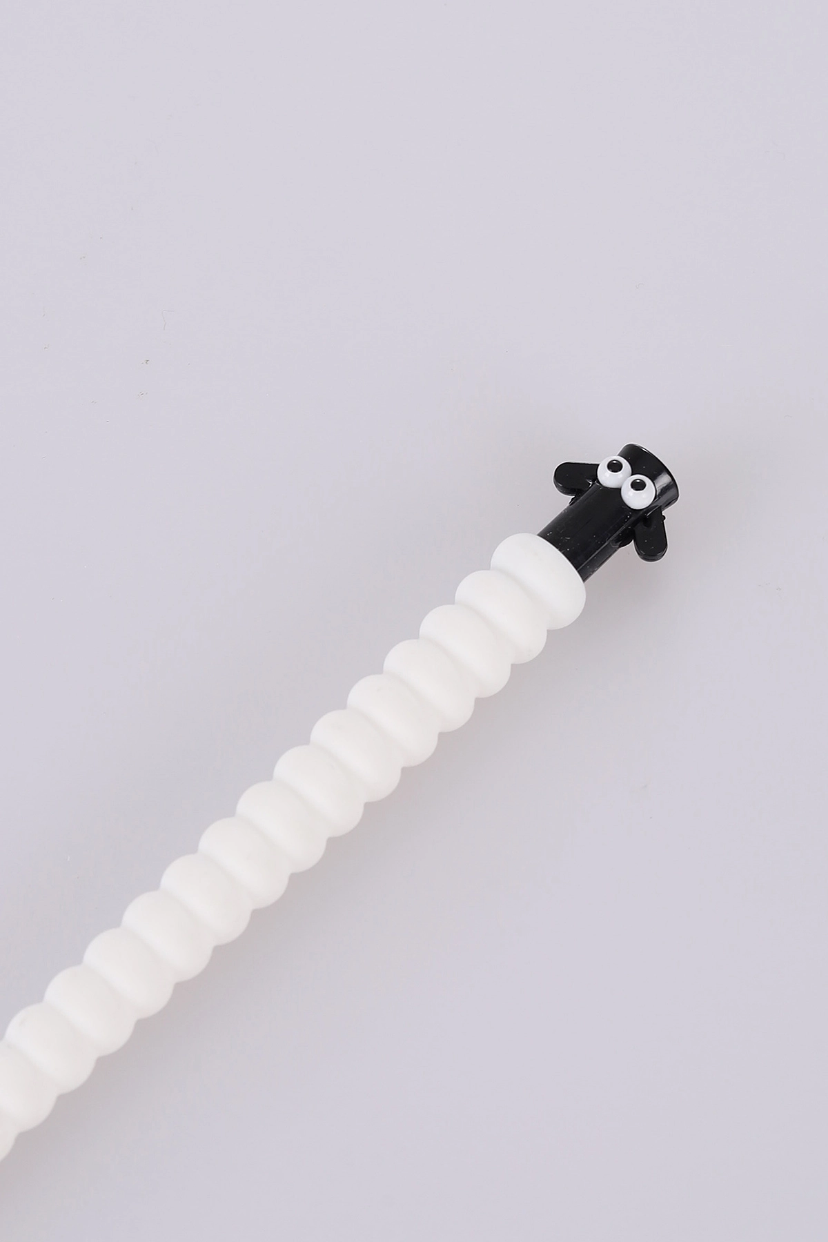 Beyaz Gıpta Kuzu Figürlü Versatil  0.7 Mm Uçlu Kalem 475128