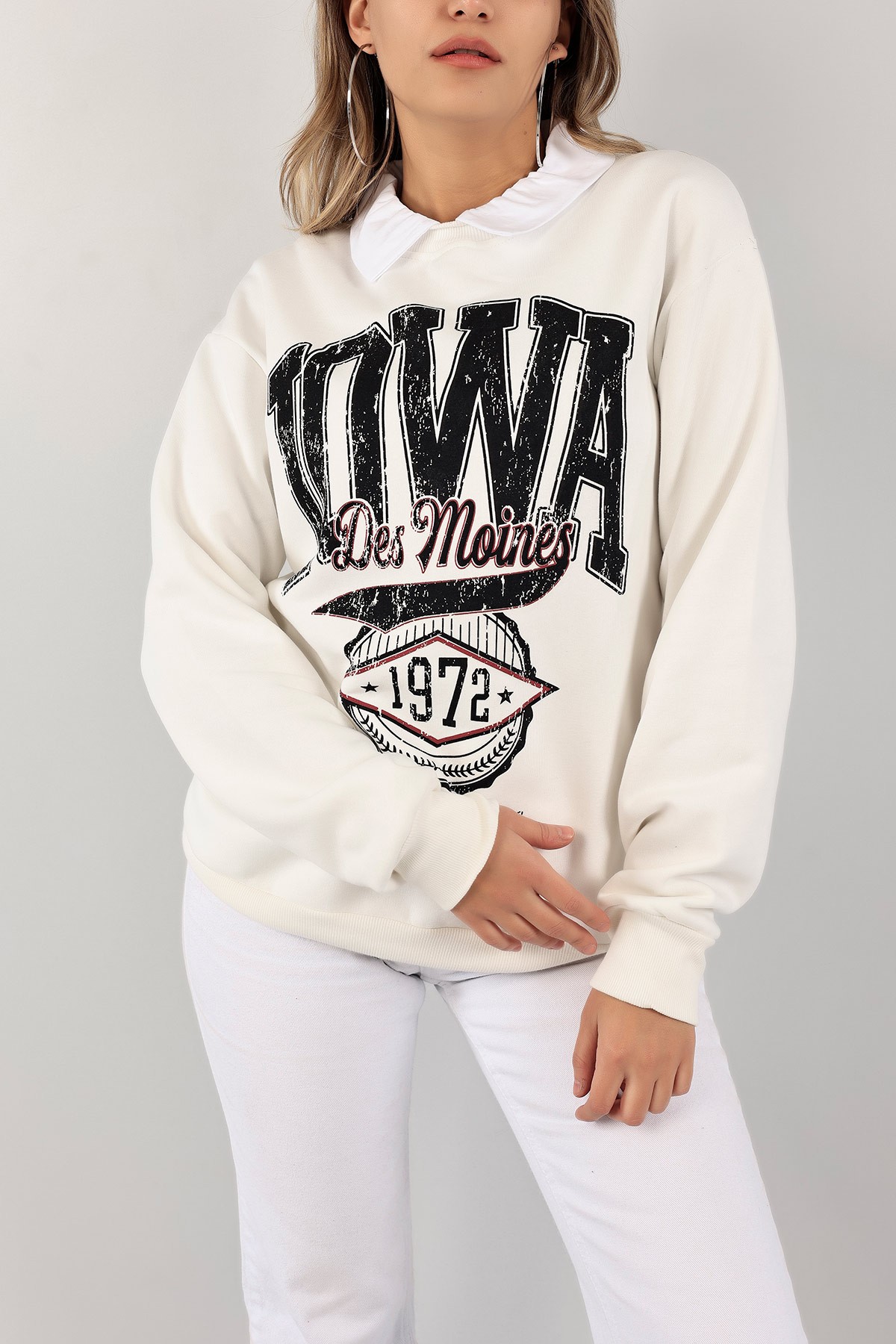 Beyaz Gömlek Yaka Şardonlu Sweat 141518
