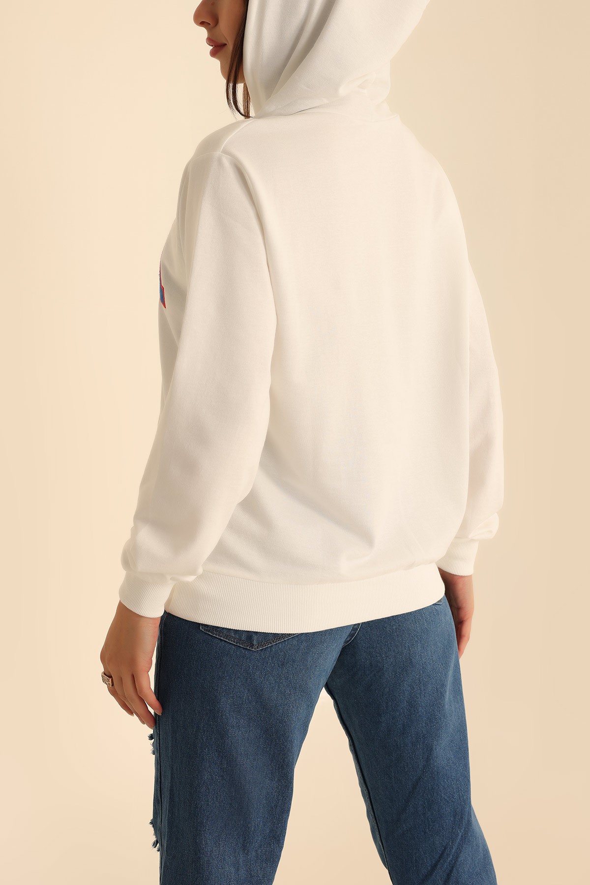 Beyaz İki İp Kapüşonlu Bayan Sweat 199567