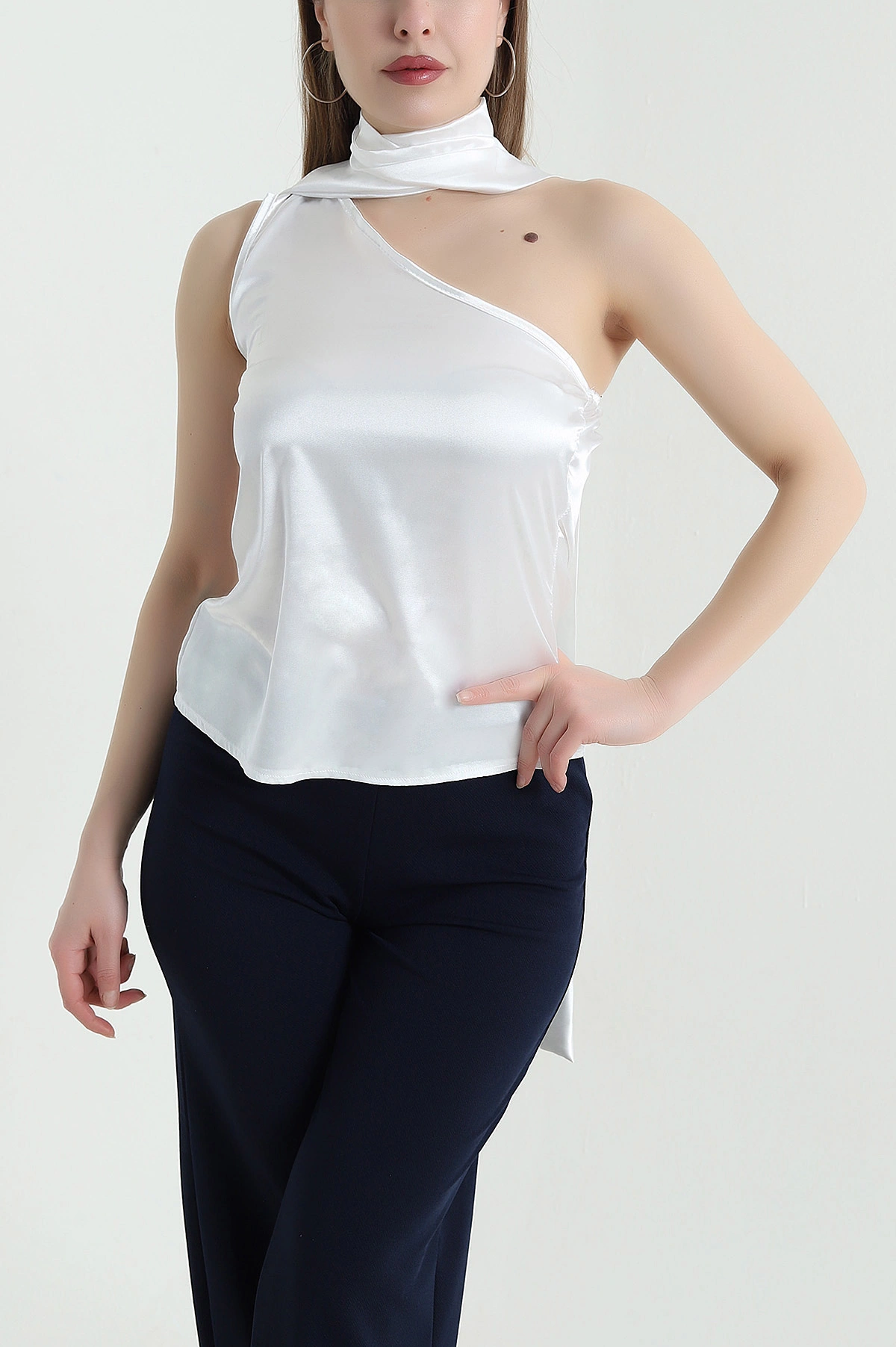 Beyaz Kadın Saten Bluz 440001