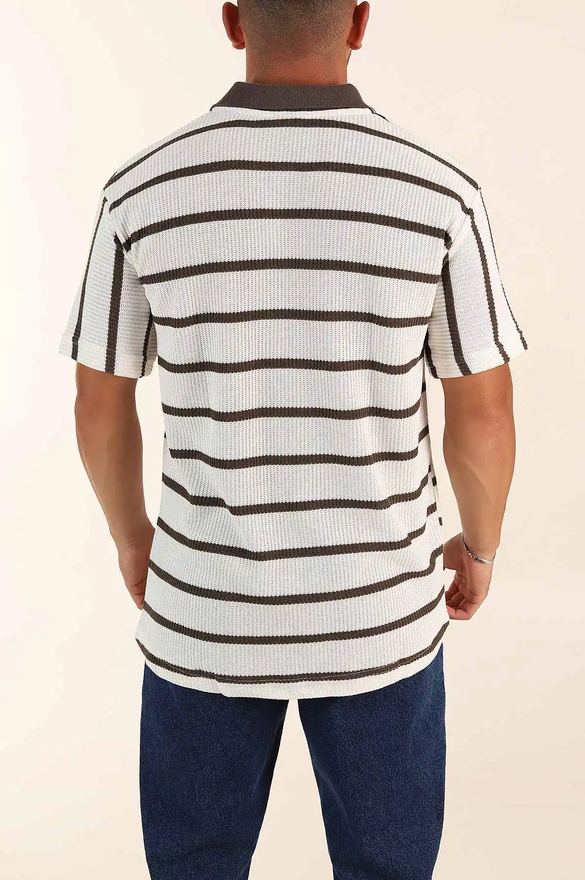 Beyaz Kahverengi Çizgili Oversize Polo Yaka Erkek Triko Tişört 269208