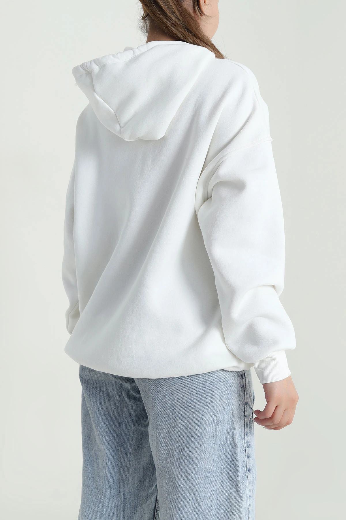 Beyaz Kapşonlu Şardonlu Üç İp Kadın Sweat 484987