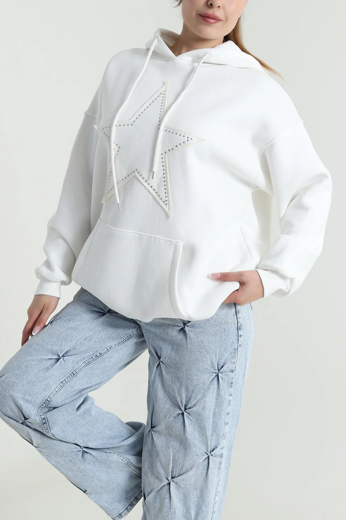 Beyaz Kapşonlu Şardonlu Üç İp Kadın Sweat 484987