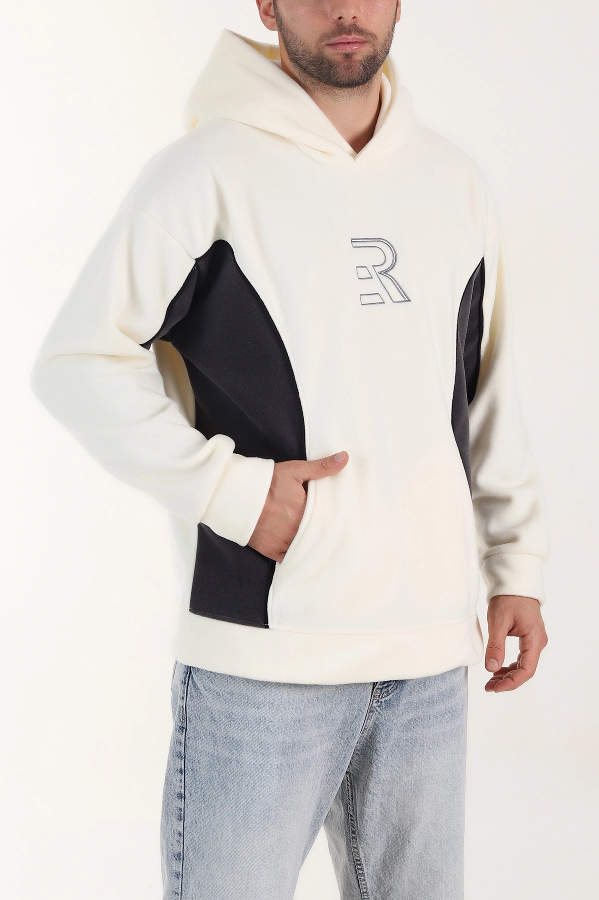 Beyaz Kapüşonlu Nakış Detaylı Erkek Sweatshirt 408761