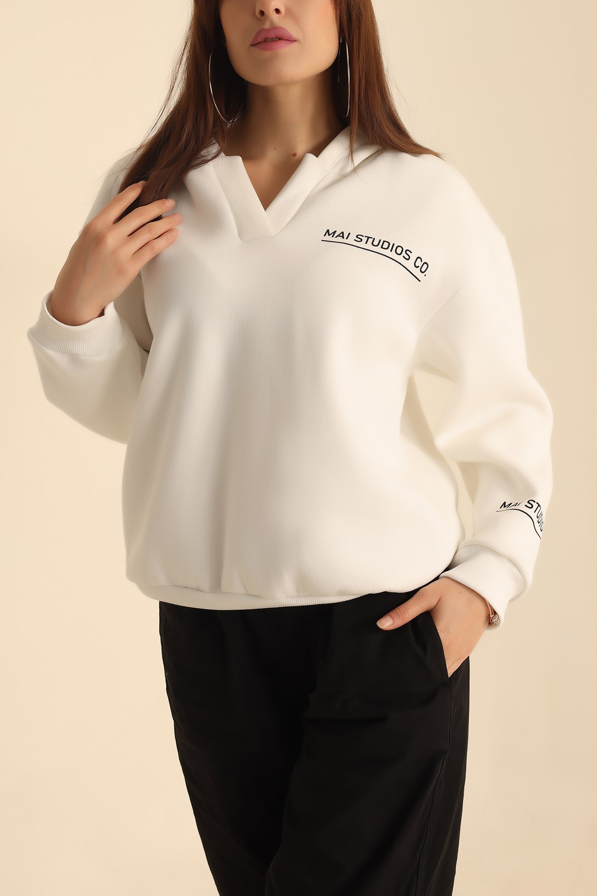 Beyaz Kapüşonlu Şardonlu Bayan Sweat 217689