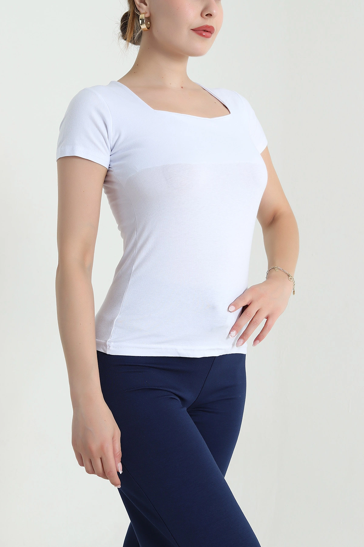 Beyaz Kare Yaka Kadın Body 478370