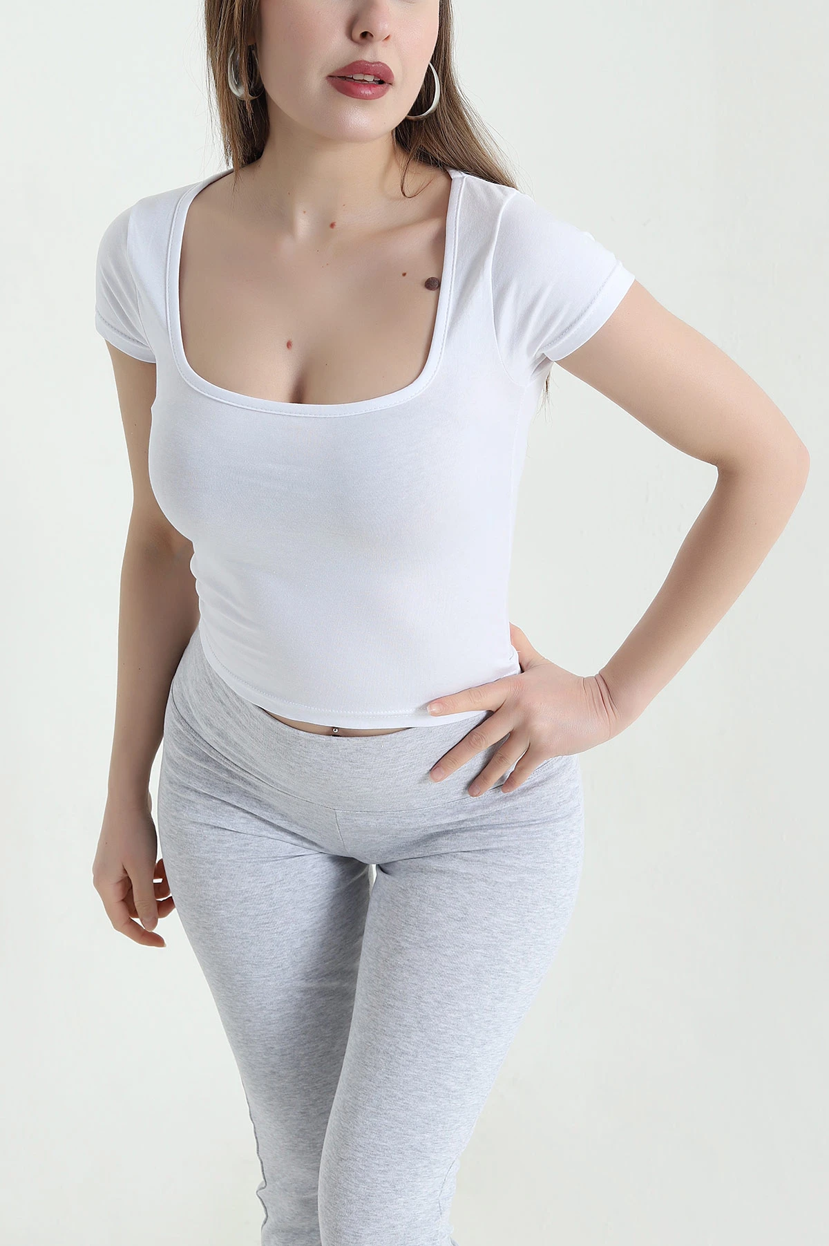 Beyaz Kare Yaka Kısa Kol Kadın Body 439581