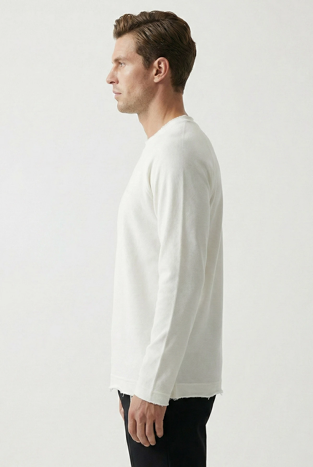 Beyaz Lazer Kesim Nakışlı Erkek Sweatshirt 422037