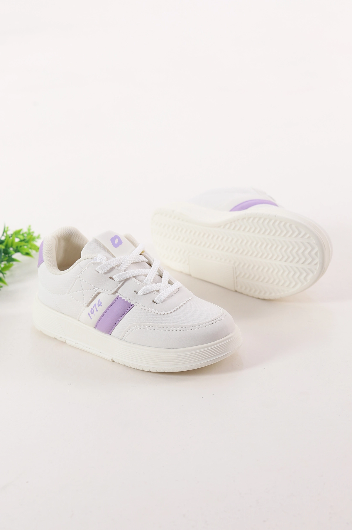 Beyaz Lila ( 31 - 35 ) Bağcıklı Çizgili Kız Çocuk Spor Ayakkabı 401486