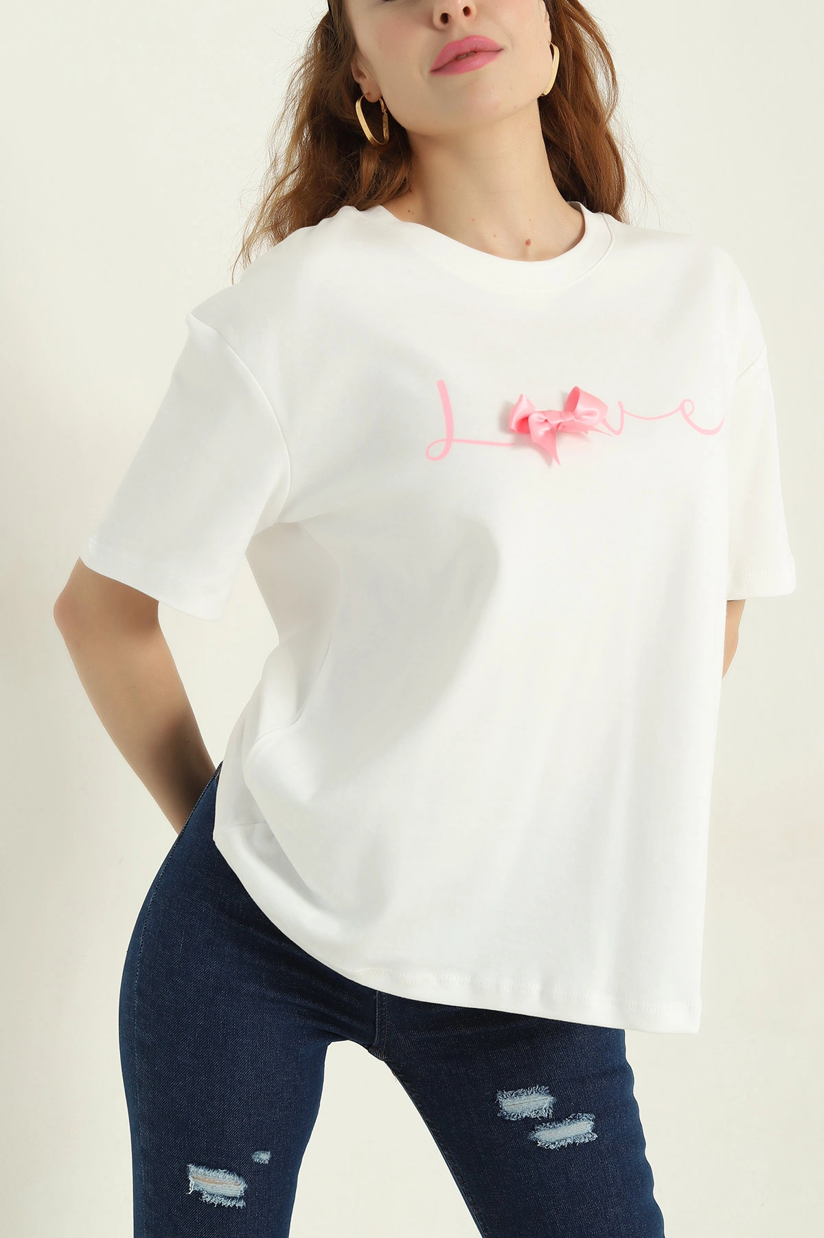 Beyaz Love Baskılı Fiyonklu  Süprem Kadın Tişört 366885