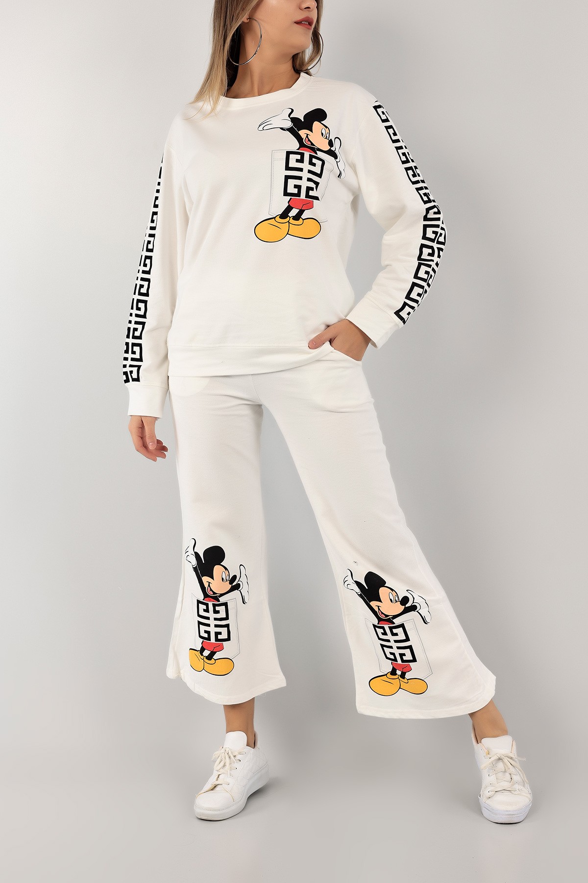Beyaz Mickey Baskılı İki İp Takım 133359