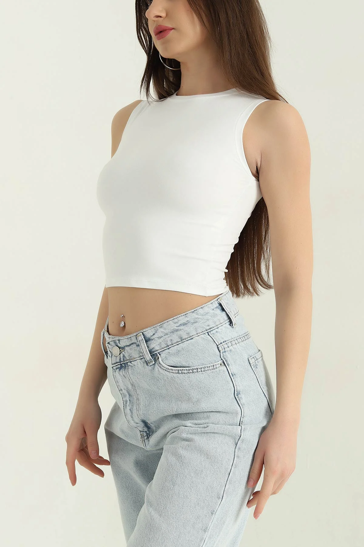Beyaz Modal Likralı Kadın Atlet 357839