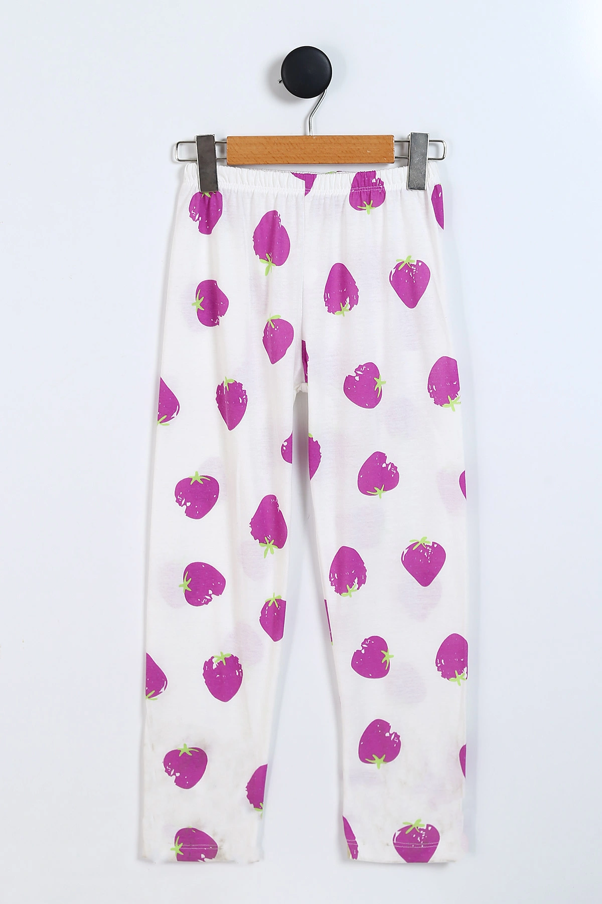 Beyaz Mor (3-8 Yaş) Çilek Baskılı Ön Düğmeli Kız Çocuk Pijama Takım 337881