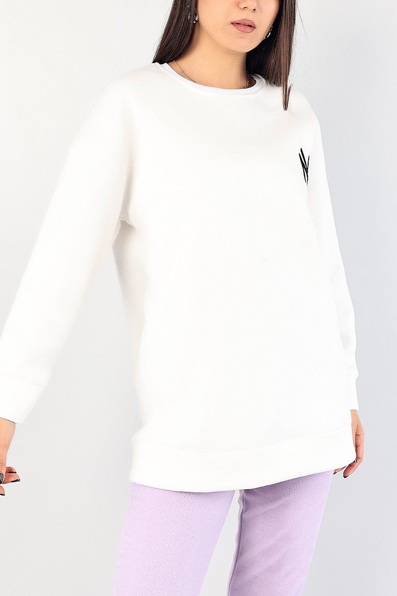 Beyaz Nakışlı Bayan Şardonlu Sweat 85000