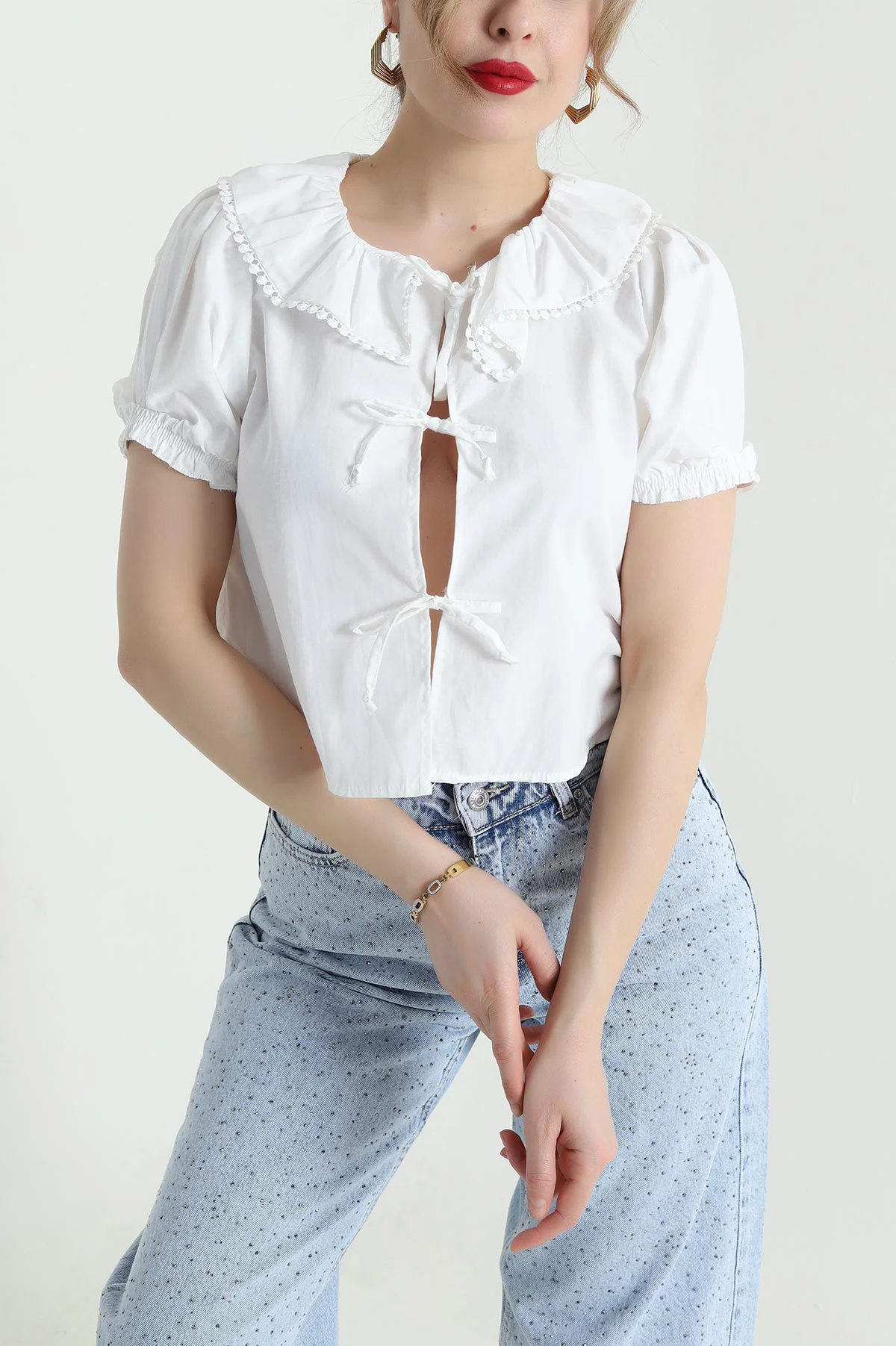 Beyaz Nakışlı Bebe Yaka Poplin Kadın Bluz 441247