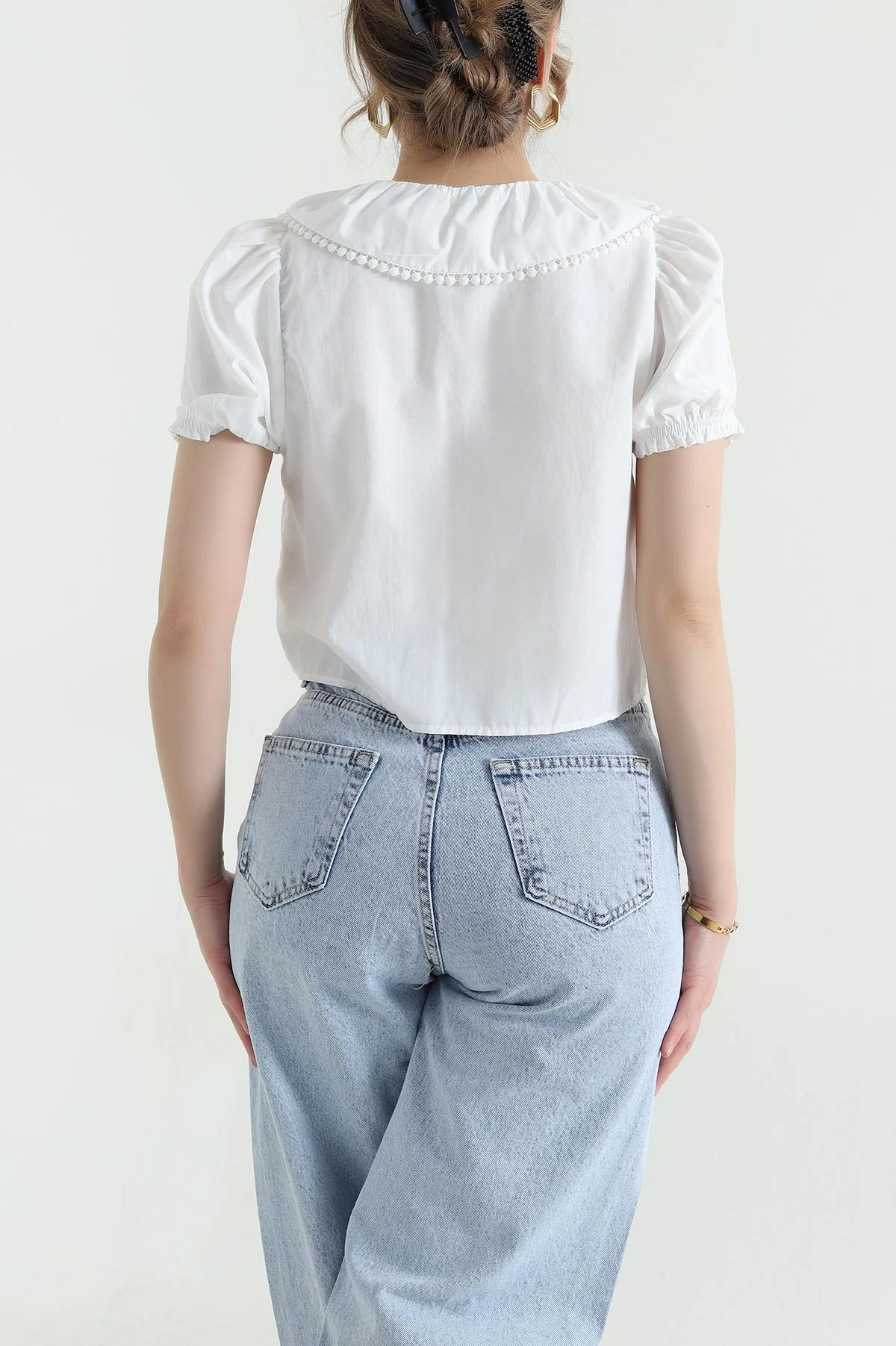 Beyaz Nakışlı Bebe Yaka Poplin Kadın Bluz 441247