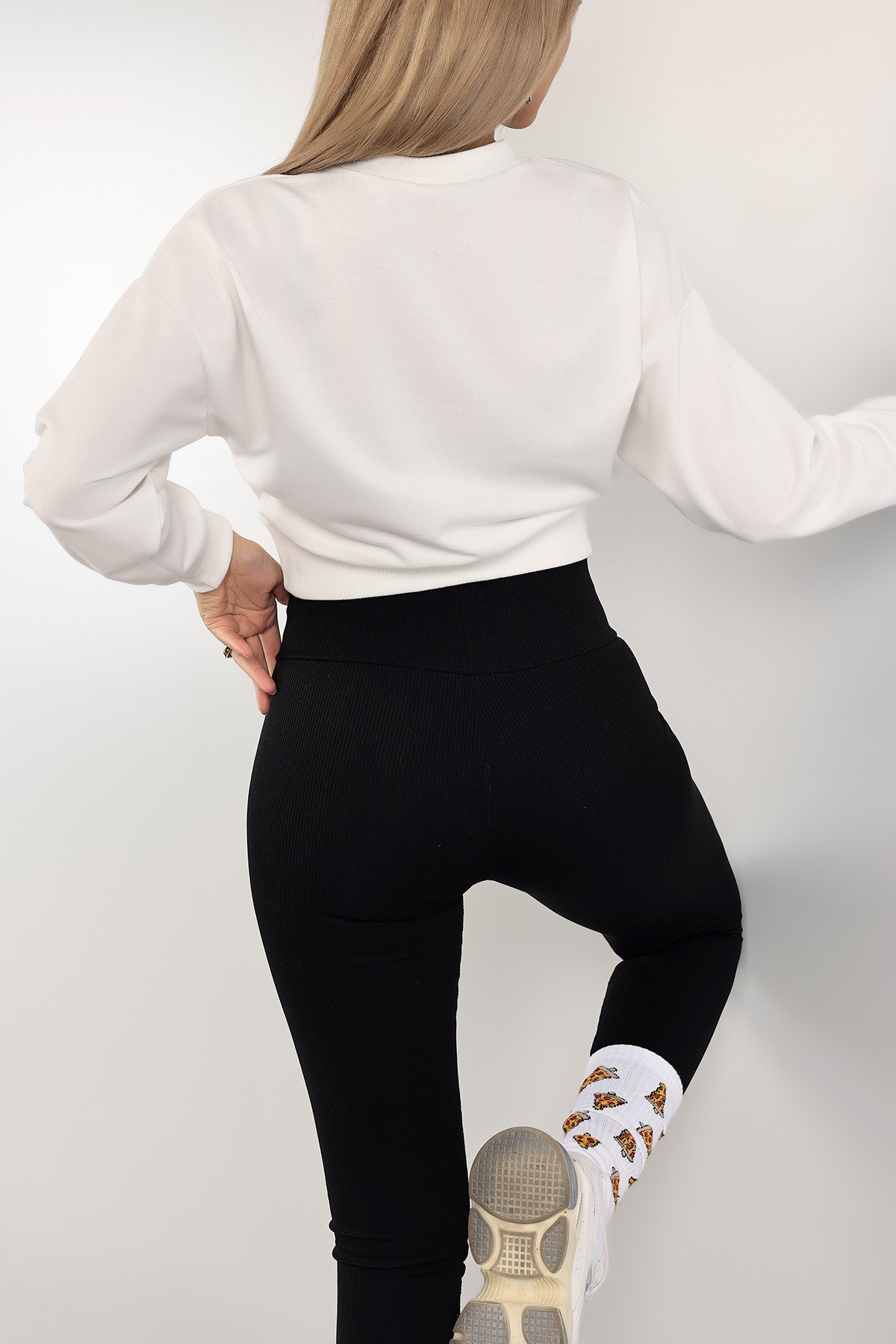 Beyaz Nakışlı İki İp Sweat 141274