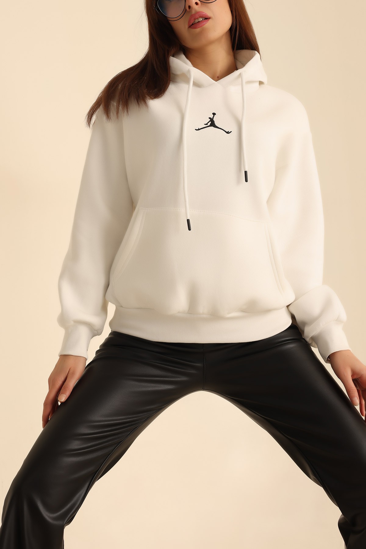 Beyaz Nakışlı Şardonlu Bayan Sweat 215300