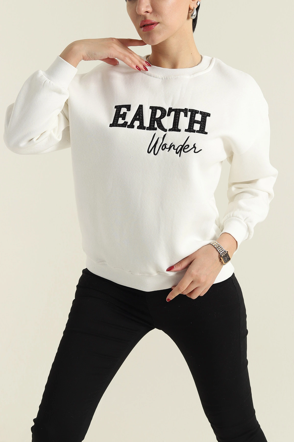 Beyaz Nakışlı Şardonlu Üç İp Kadın Sweat 418321