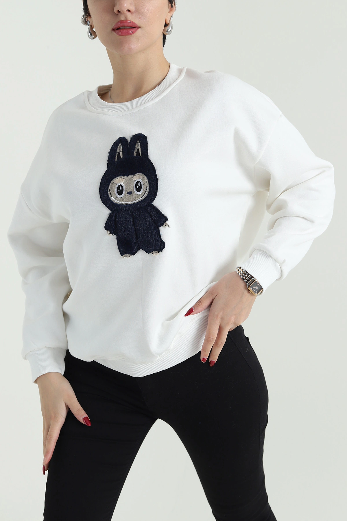Beyaz Nakışlı Şardonlu Üç İp Kadın Sweat 418346
