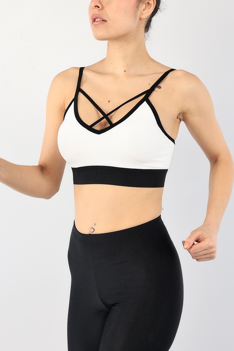 Beyaz Önü Çapraz İp Askılı Büstiyer 90826