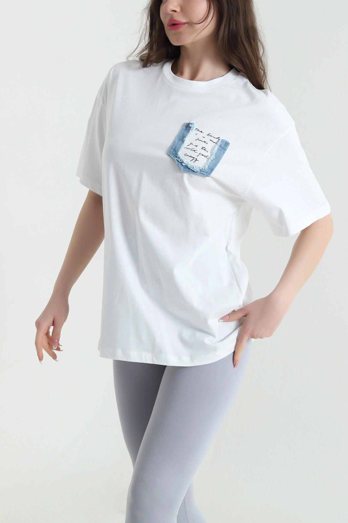 Beyaz Oversize Bisiklet Yaka Süprem Kadın Tişört 452518