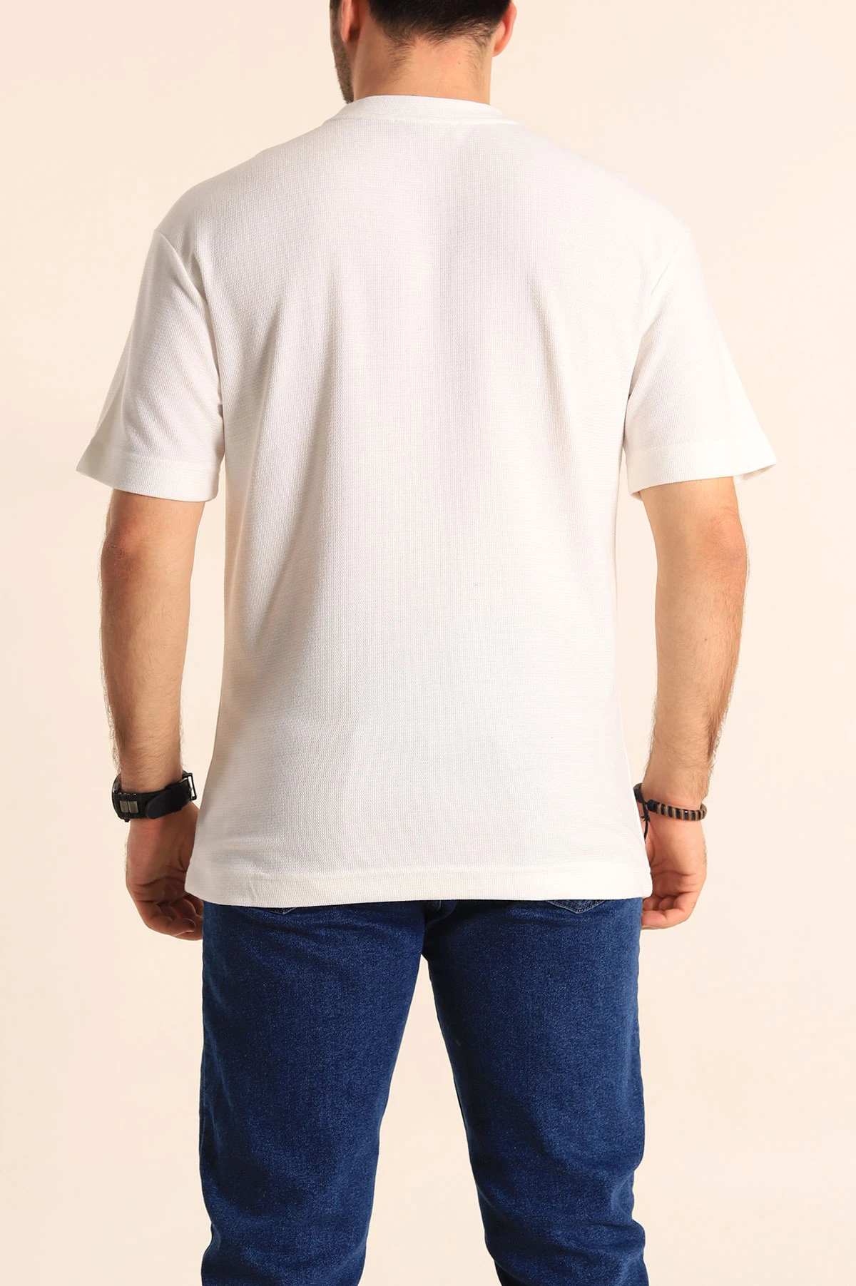 Beyaz Oversize Jakarlı Dikiş Detaylı Erkek Tişört 253354