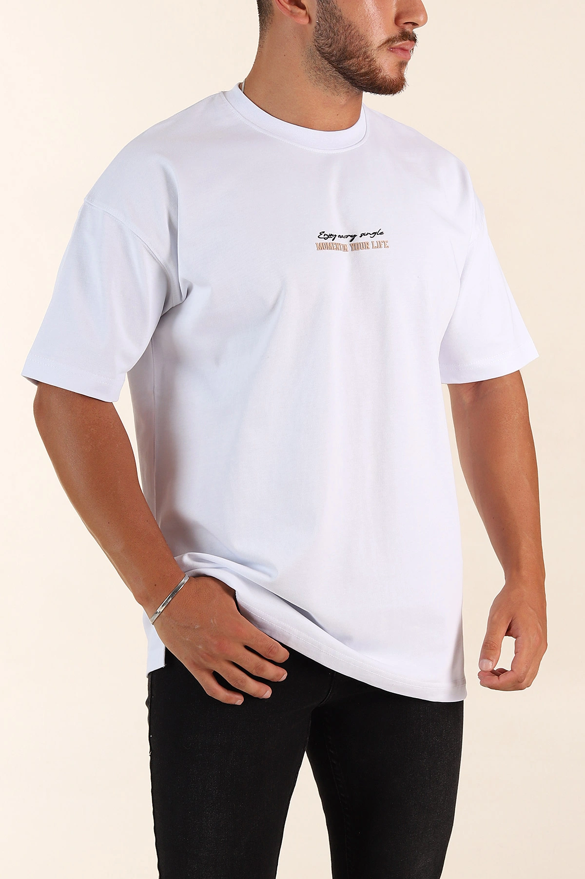 Beyaz Oversize Kabartma Yazı Detaylı Erkek Tişört 358096