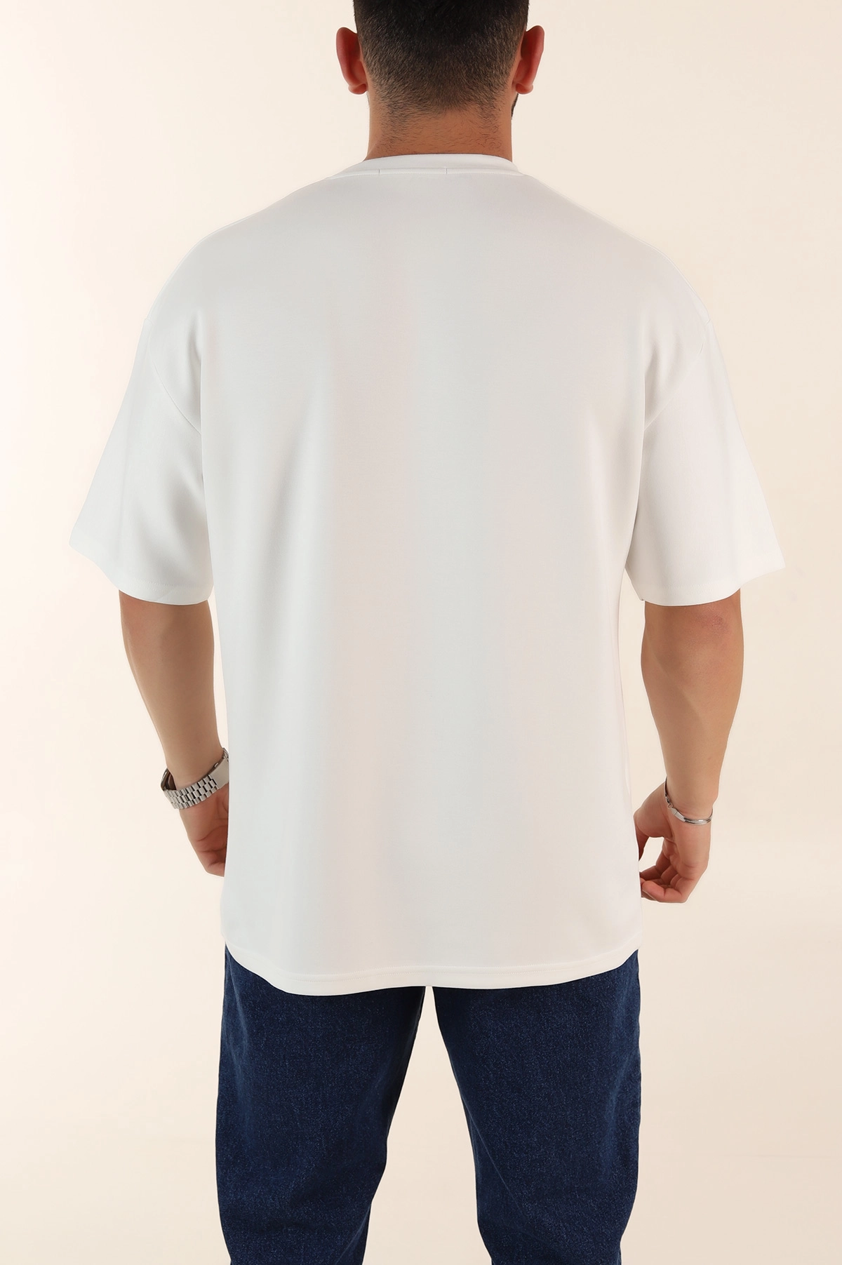 Beyaz Oversize Oysho Kumaş Kabartma Yazılı Erkek Tişört 365102