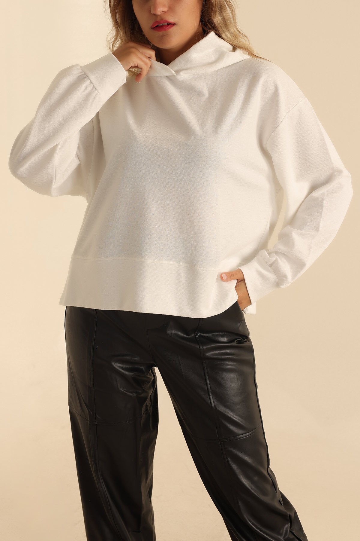 Beyaz Oversize Sweat 204092