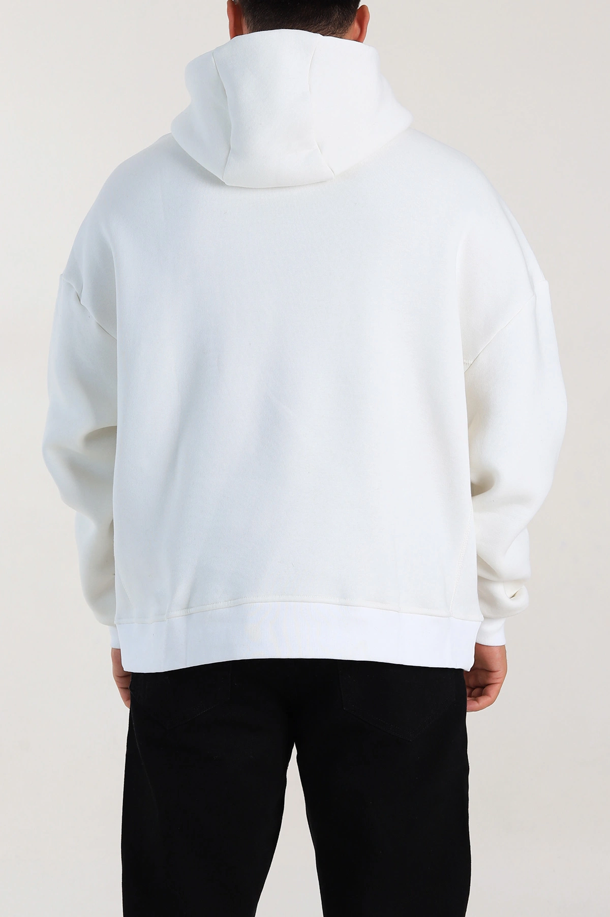 Beyaz Oversize Üç İp Şardonlu Baskılı Kanguru Cepli Kapüşonlu Erkek Sweatshirt 307230