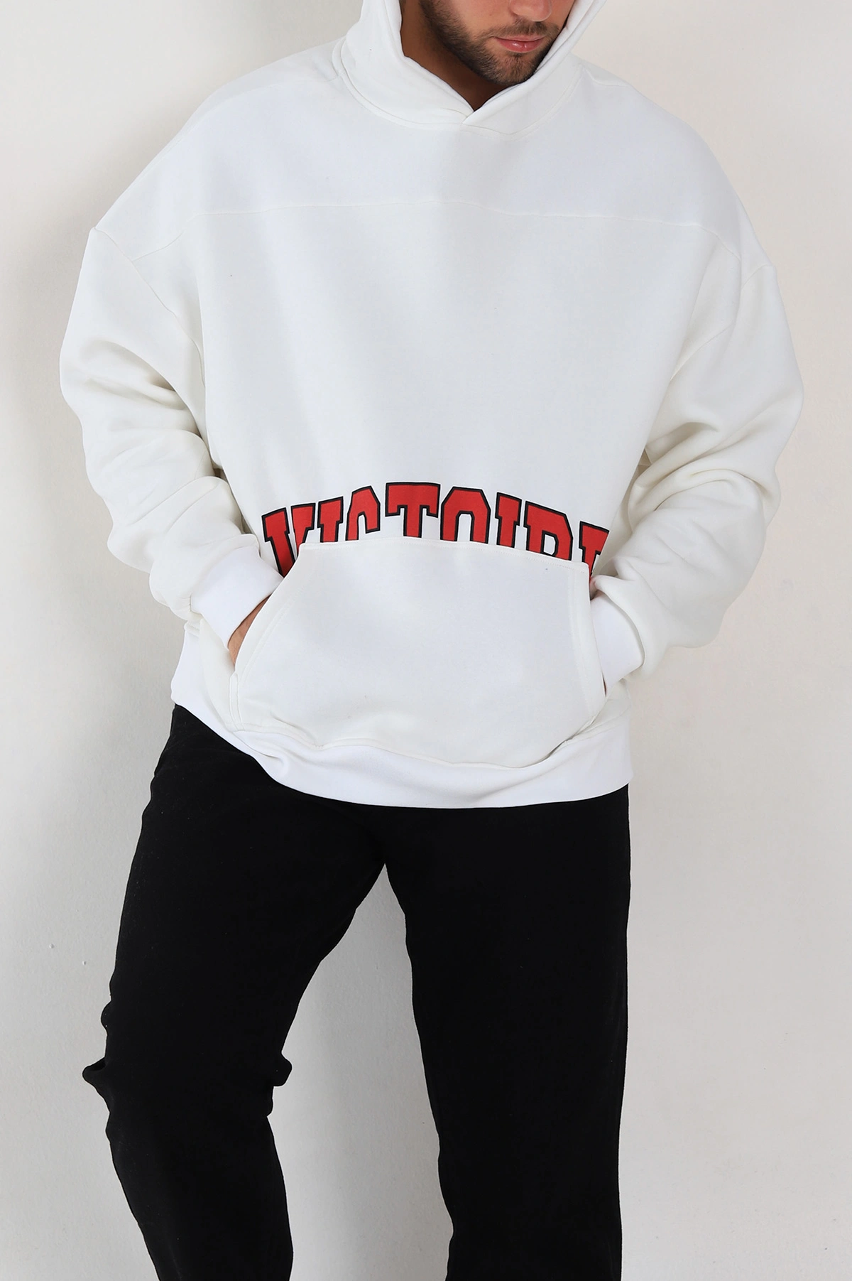 Beyaz Oversize Üç İp Şardonlu Baskılı Kanguru Cepli Kapüşonlu Erkek Sweatshirt 307230