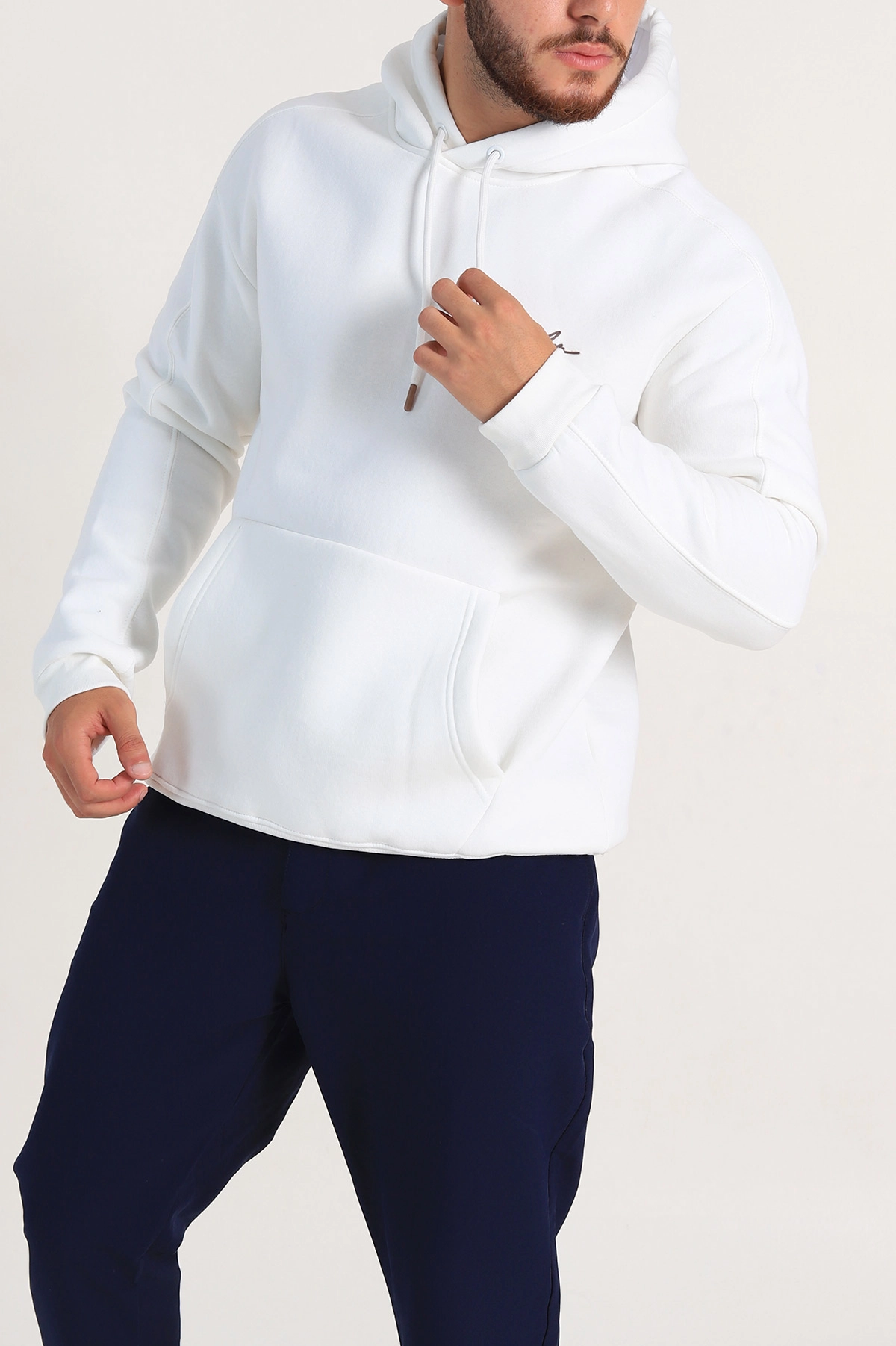 Beyaz Oversize Üç İp Şardonlu Kapüşonlu Sweatshirt 300921