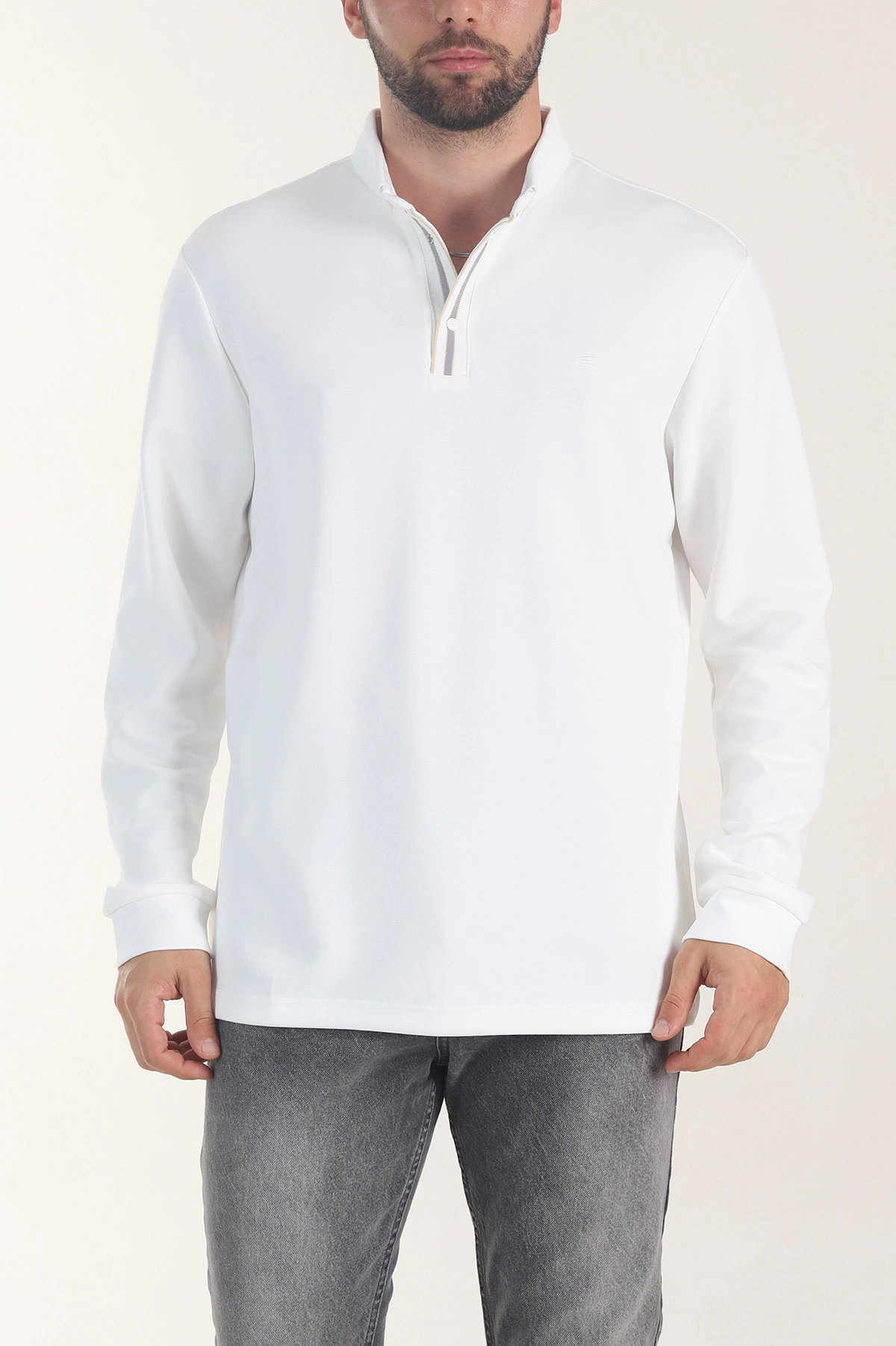 Beyaz Oysho Kumaş Düğmeli Polo Yaka Erkek Sweatshirt 406026