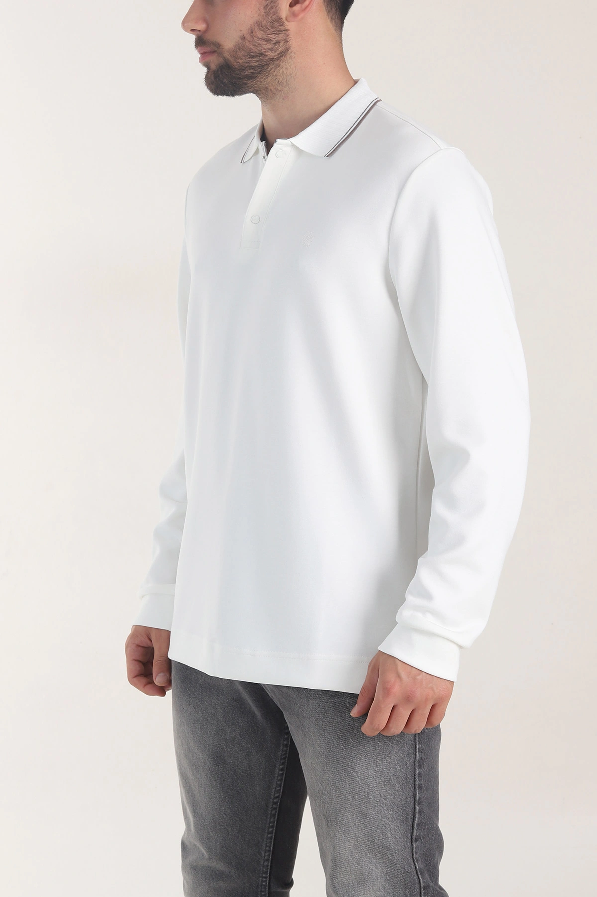 Beyaz Oysho Kumaş Polo Yaka Çıt Çıtlı Erkek Sweatshirt 406051