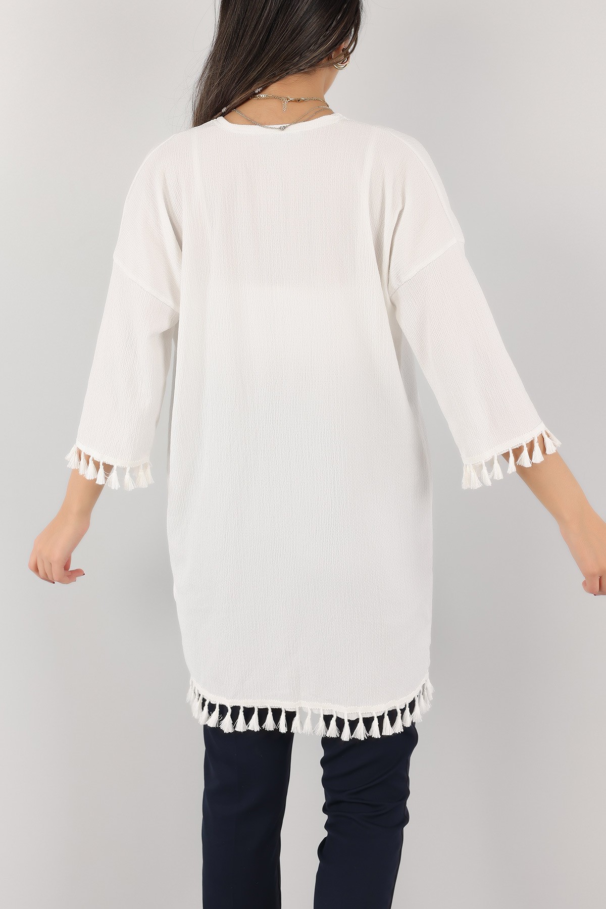 Beyaz Püskül Tasarım Krinkıl Kimono Hırka 150534