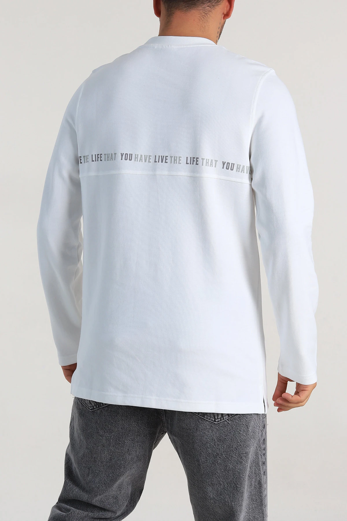 Beyaz Regular Fit Baskı Detaylı Erkek Sweatshirt 305846
