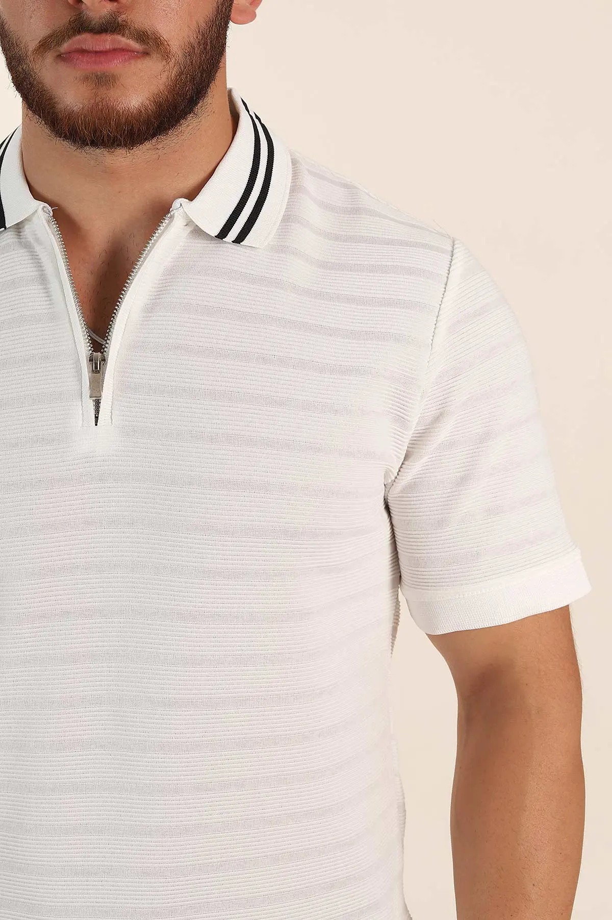 Beyaz Regular Fit Çizgi Dokulu Fermuarlı Polo Yaka Erkek Triko Tişört 370053