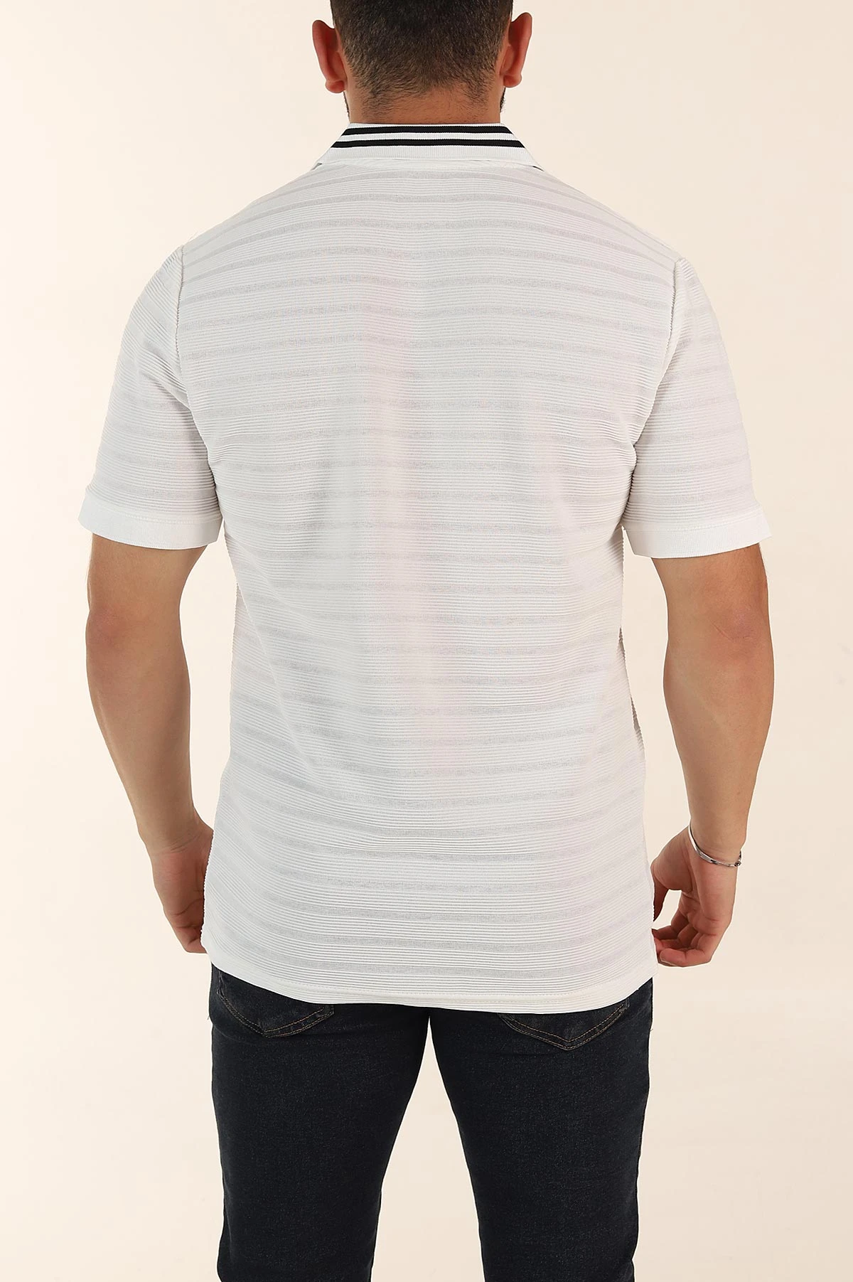 Beyaz Regular Fit Çizgi Dokulu Fermuarlı Polo Yaka Erkek Triko Tişört 370053