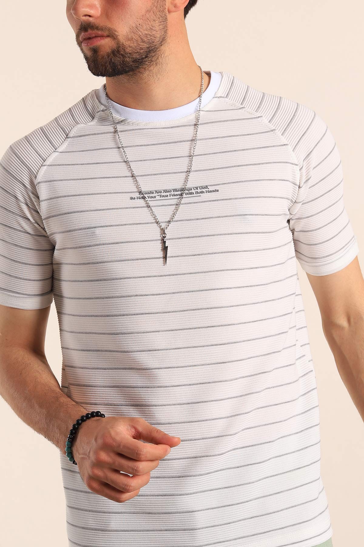 Beyaz Regular Fit Çizgili Kabartma Yazılı Erkek Tişört 187541