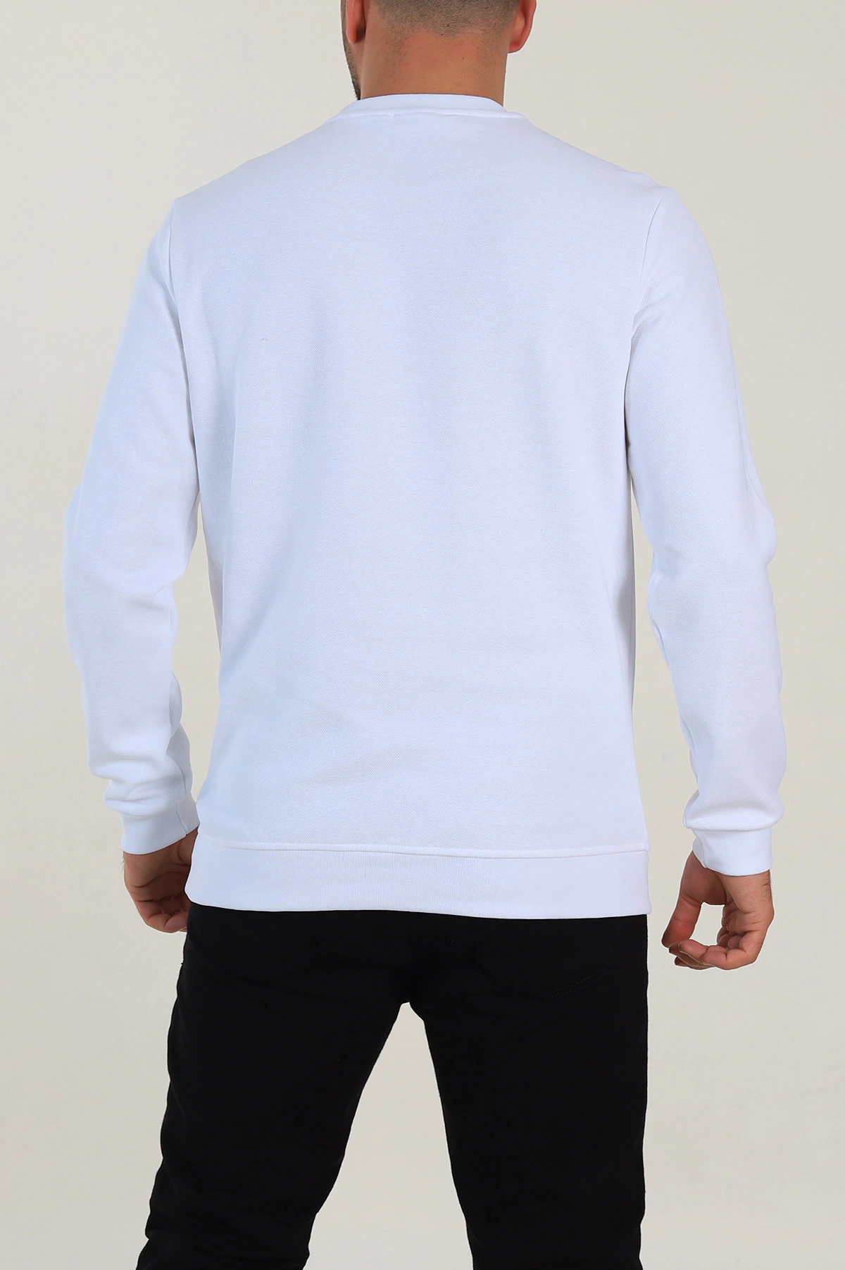 Beyaz Regular Fit İnterlok Kumaş Pike Doku Basic Erkek Sweatshirt 305434