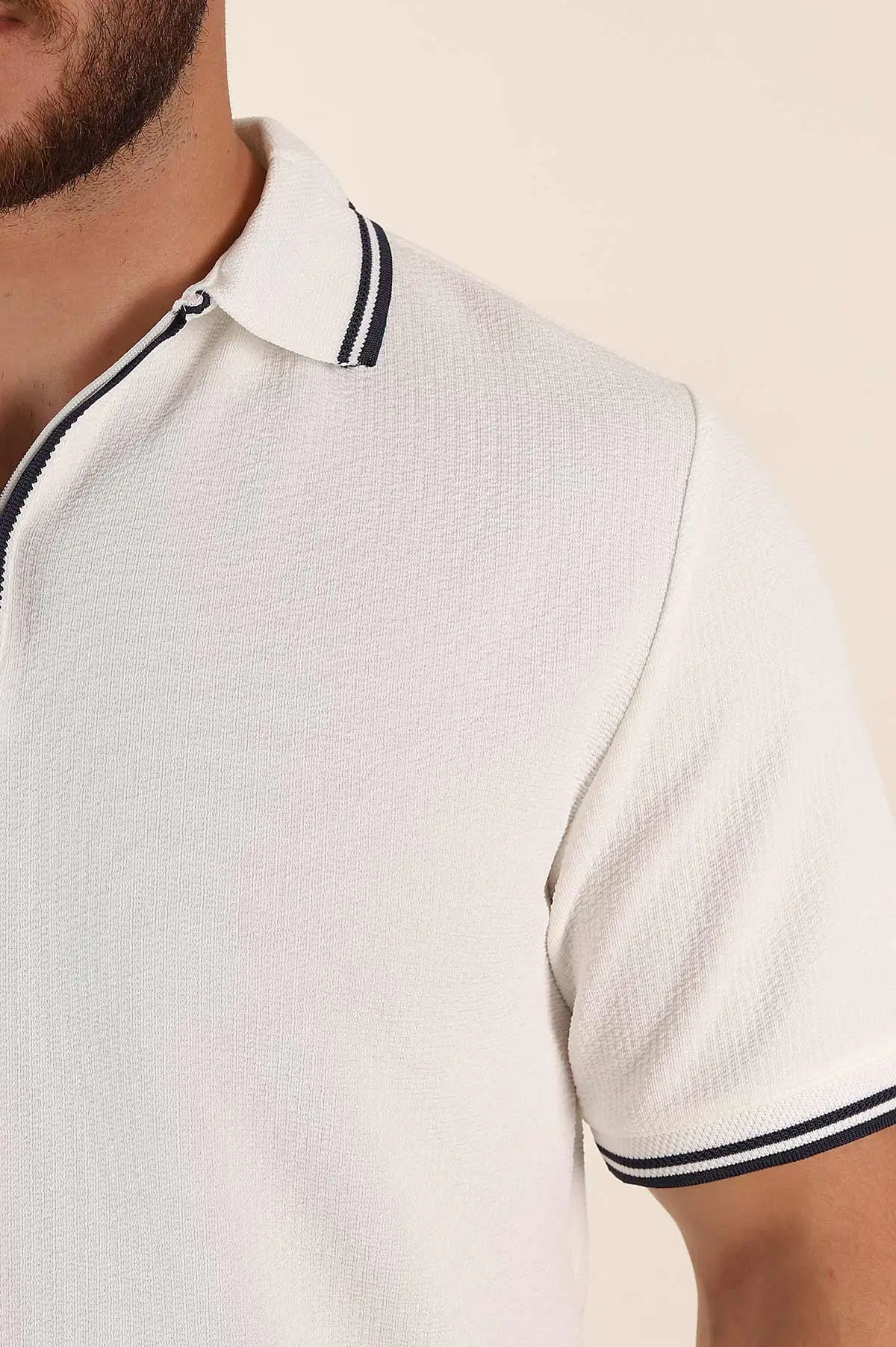 Beyaz Regular Fit Likralı Çizgili Polo Yaka Erkek Tişört 368735