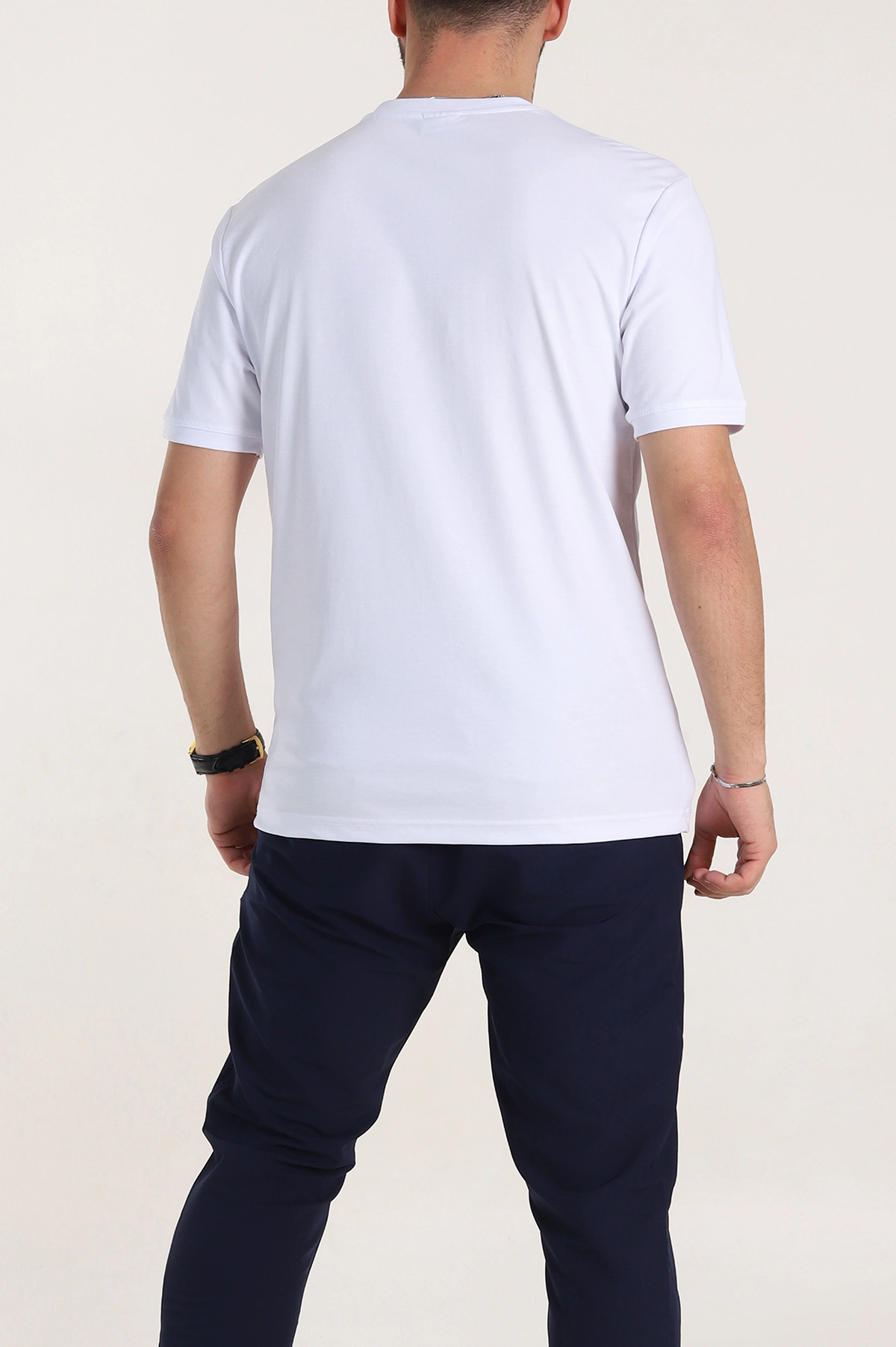 Beyaz Regular Fit Omuz Şerit Detaylı Basic Erkek Tişört 338467
