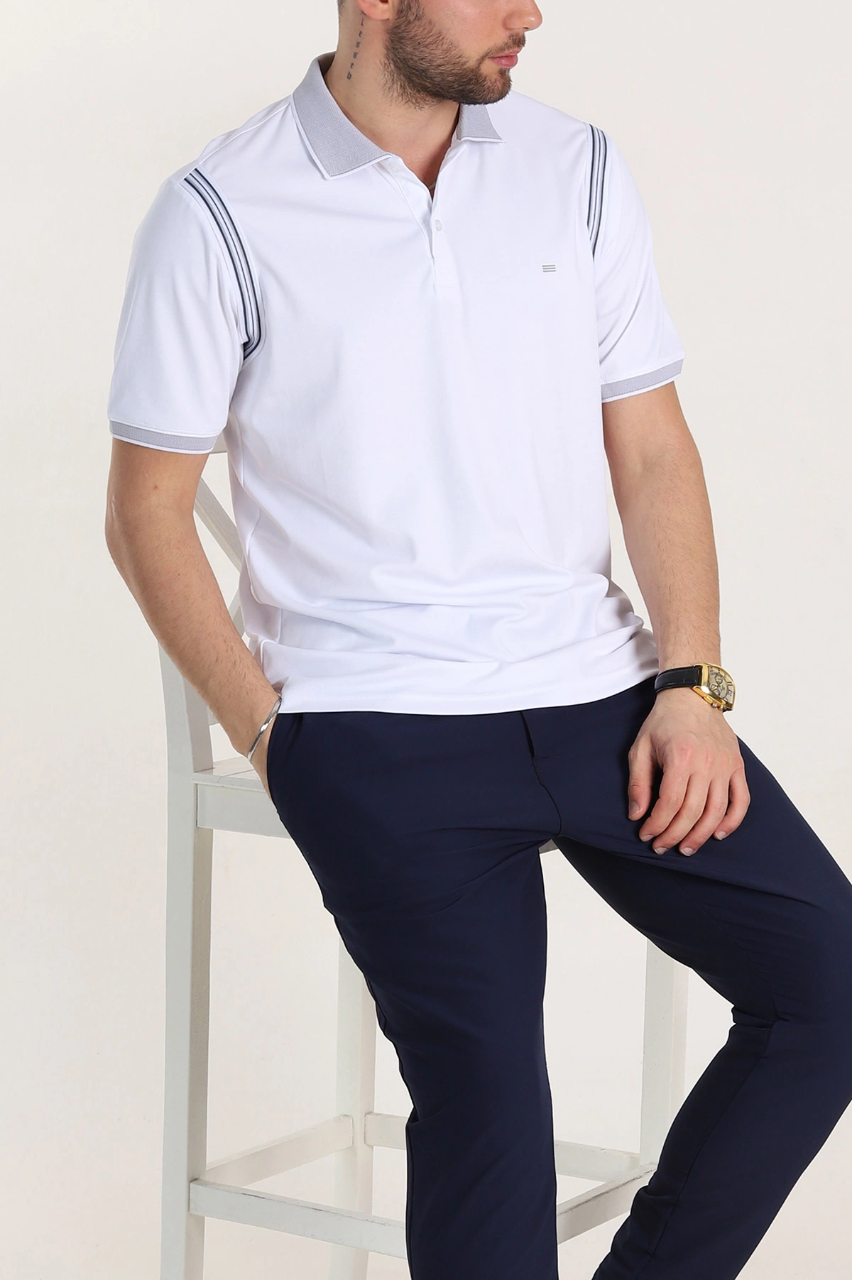 Beyaz Regular Fit Omuz Şerit Detaylı Polo Yaka Erkek Tişört 338463