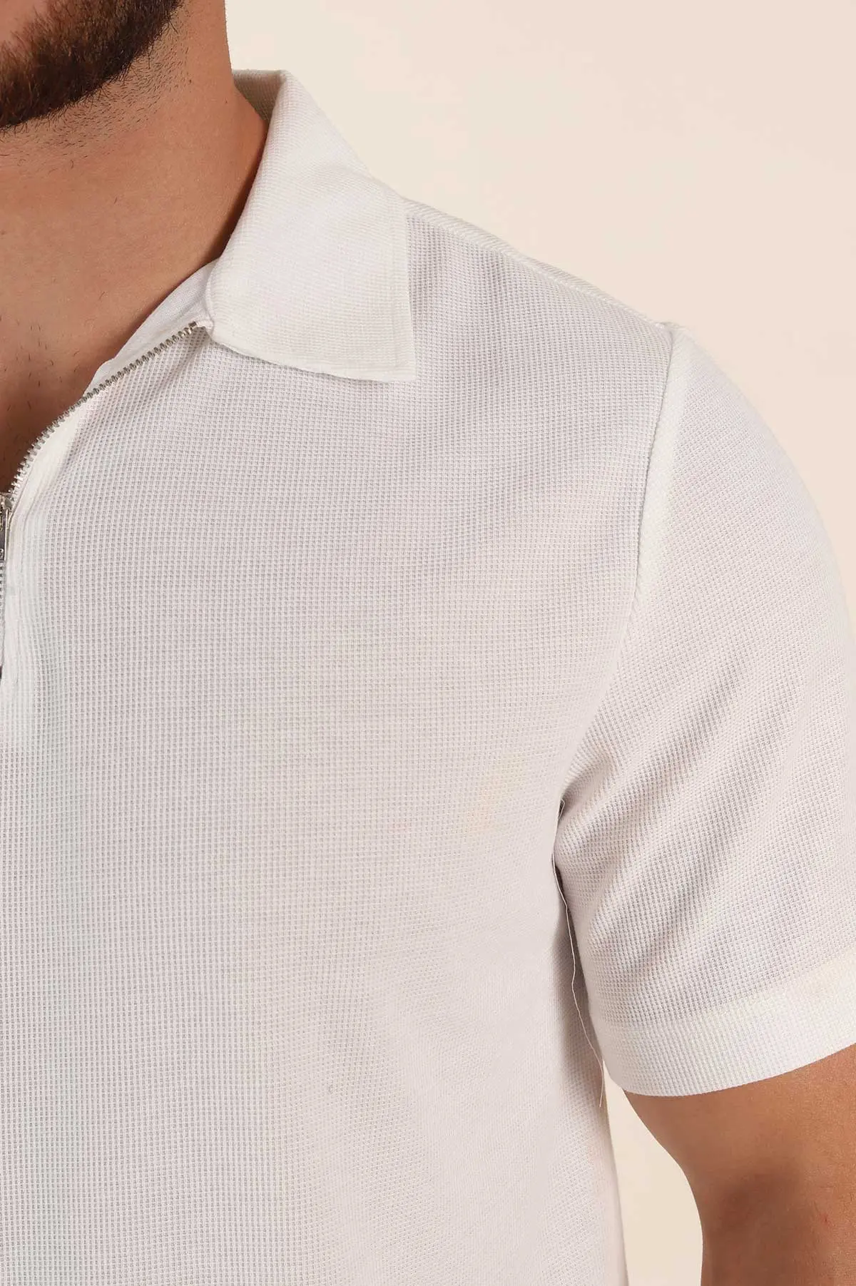 Beyaz Regular Fit Pike Dokulu Fermuarlı Polo Yaka Erkek Tişört 368531
