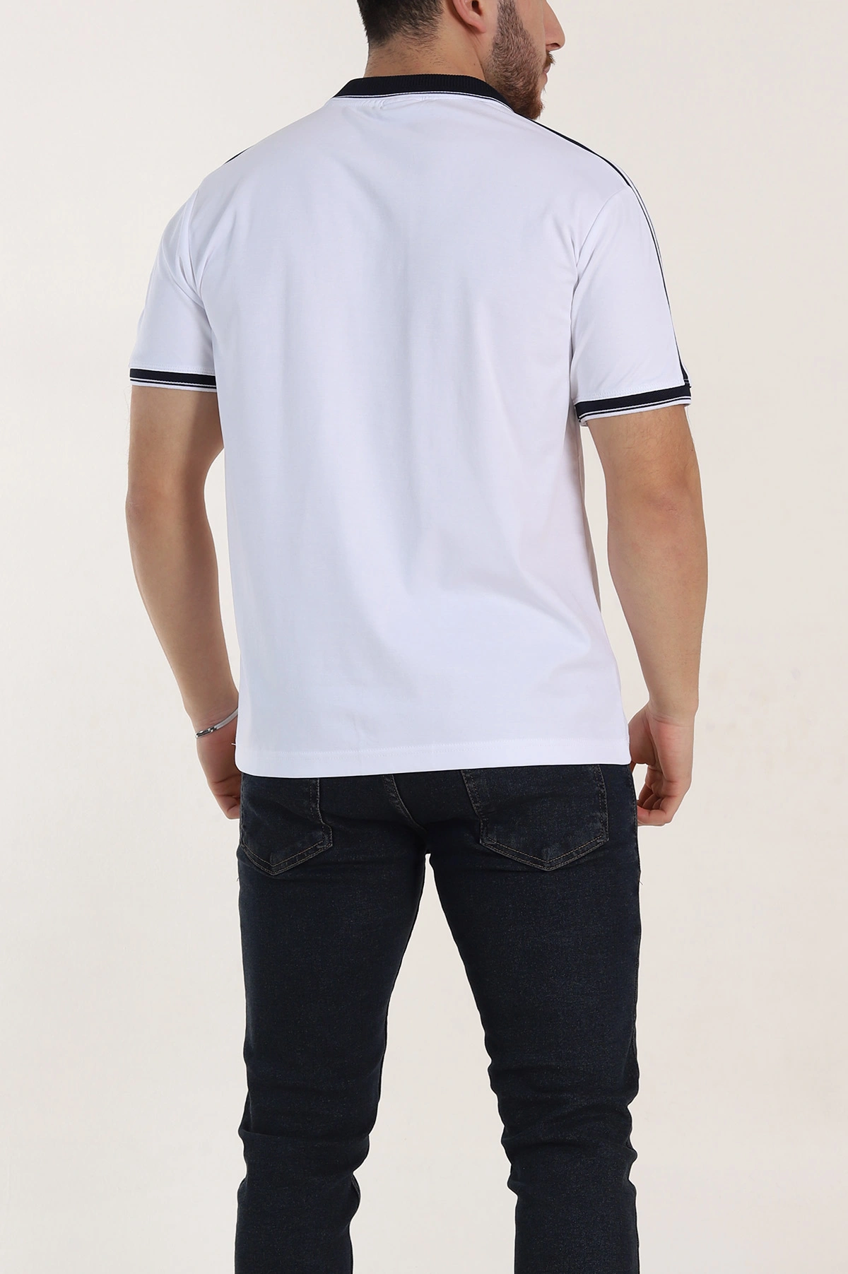 Beyaz Regular Fit Şerit Detaylı Polo Yaka Erkek Tişört 338449