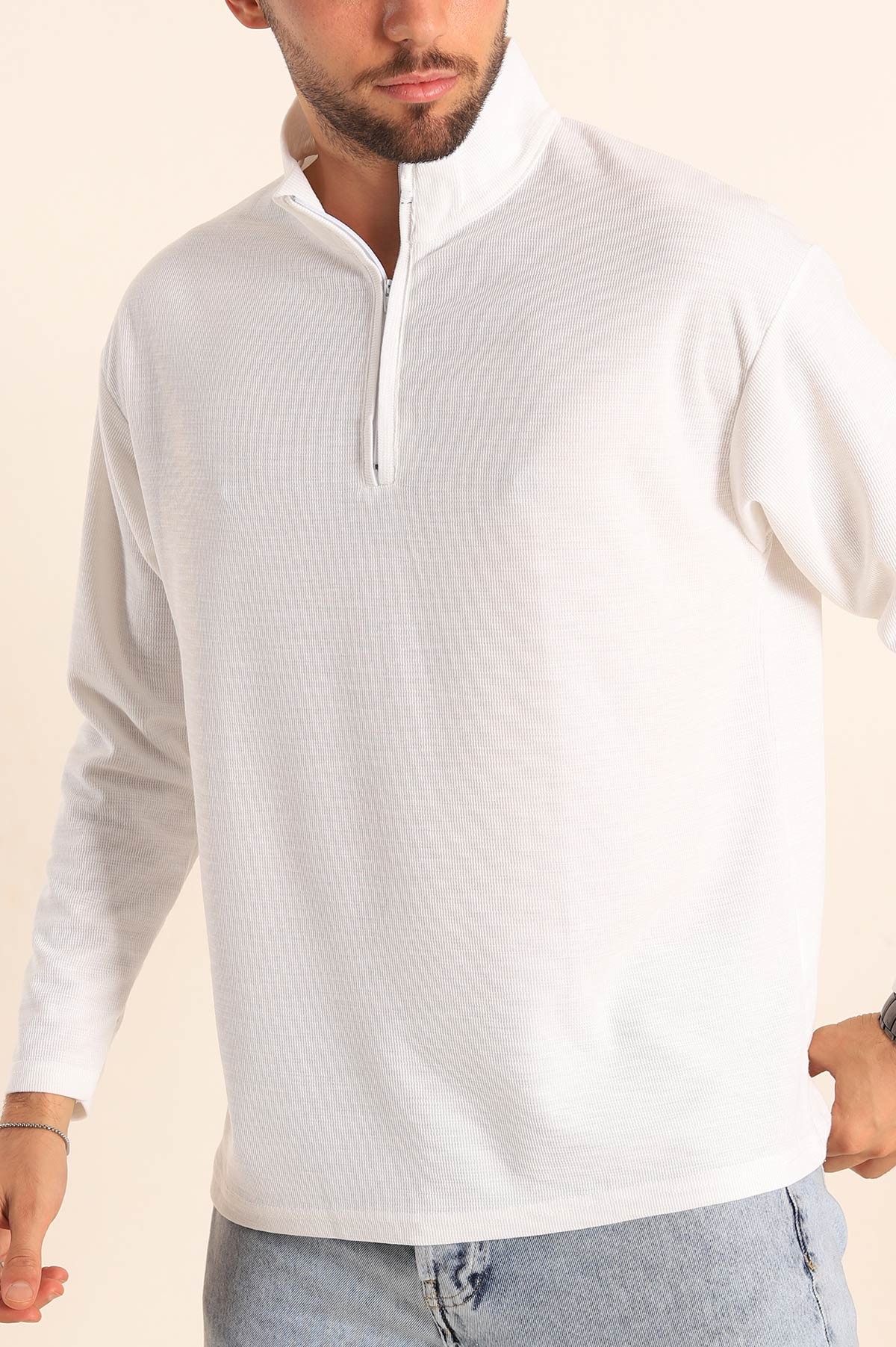 Beyaz Relaxed Fit Balıkçı Yaka Fermuarlı Erkek Sweat 201320