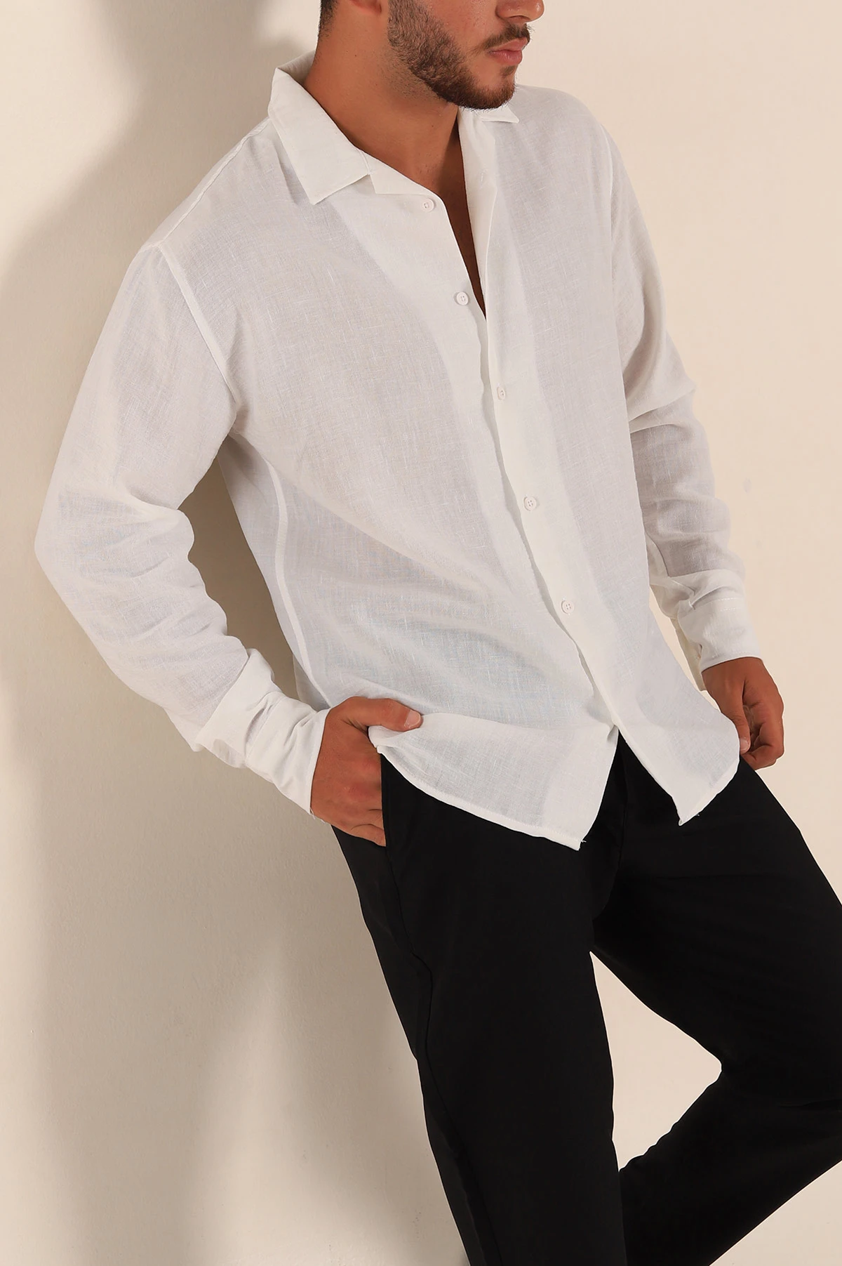 Beyaz Relaxed Fit Bambu Keten Apaş Yaka Erkek Gömlek 285494