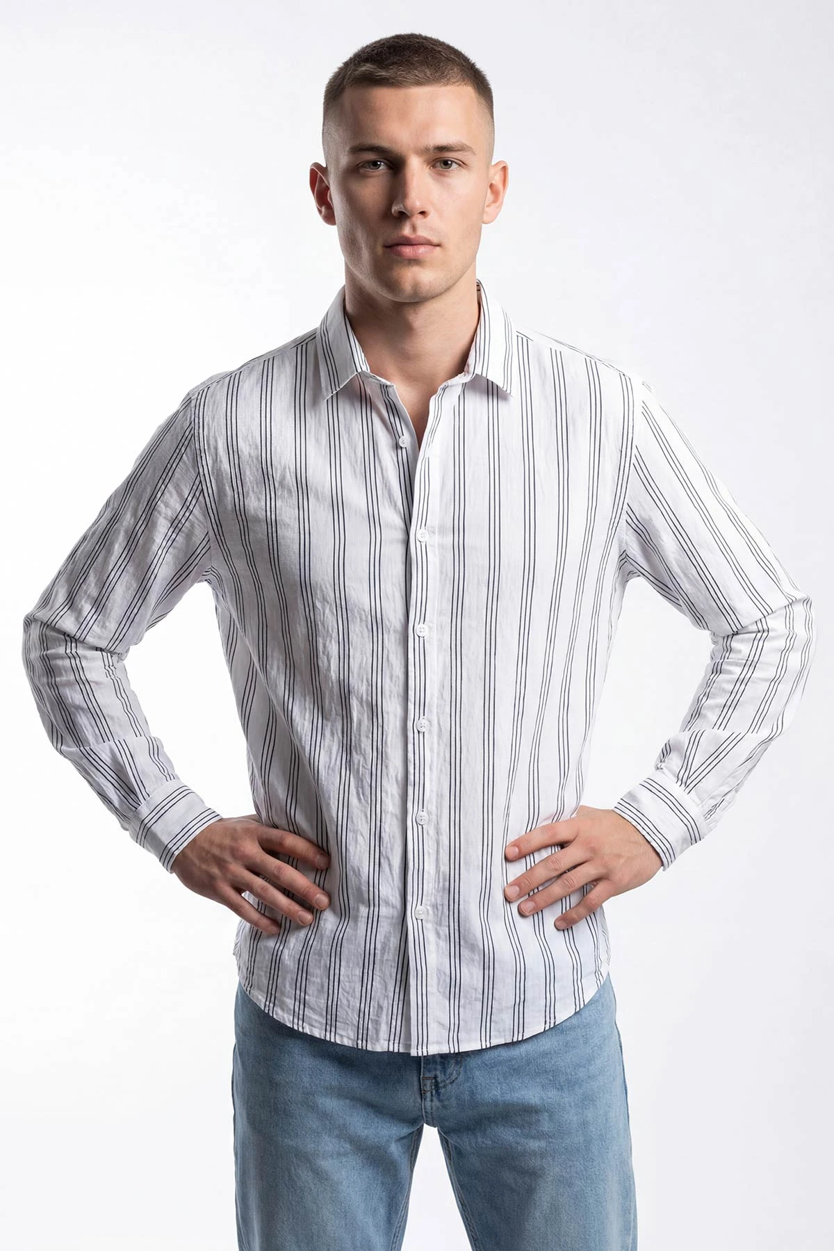 Beyaz Relaxed Fit Çizgili Erkek Gömlek 435786