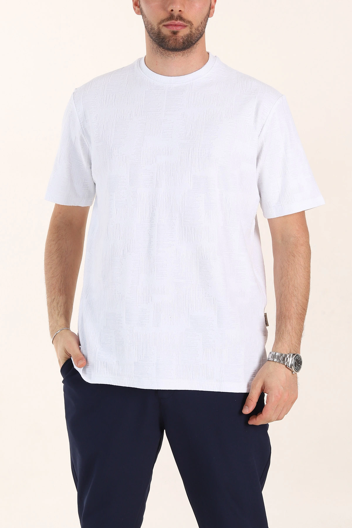 Beyaz Relaxed Fit Dokulu Erkek Tişört 358017